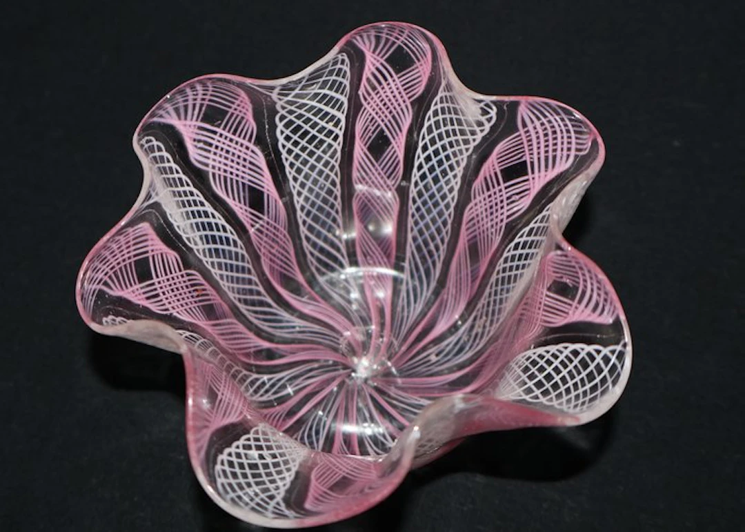 Jar - Glass - Handkerchief Bowl