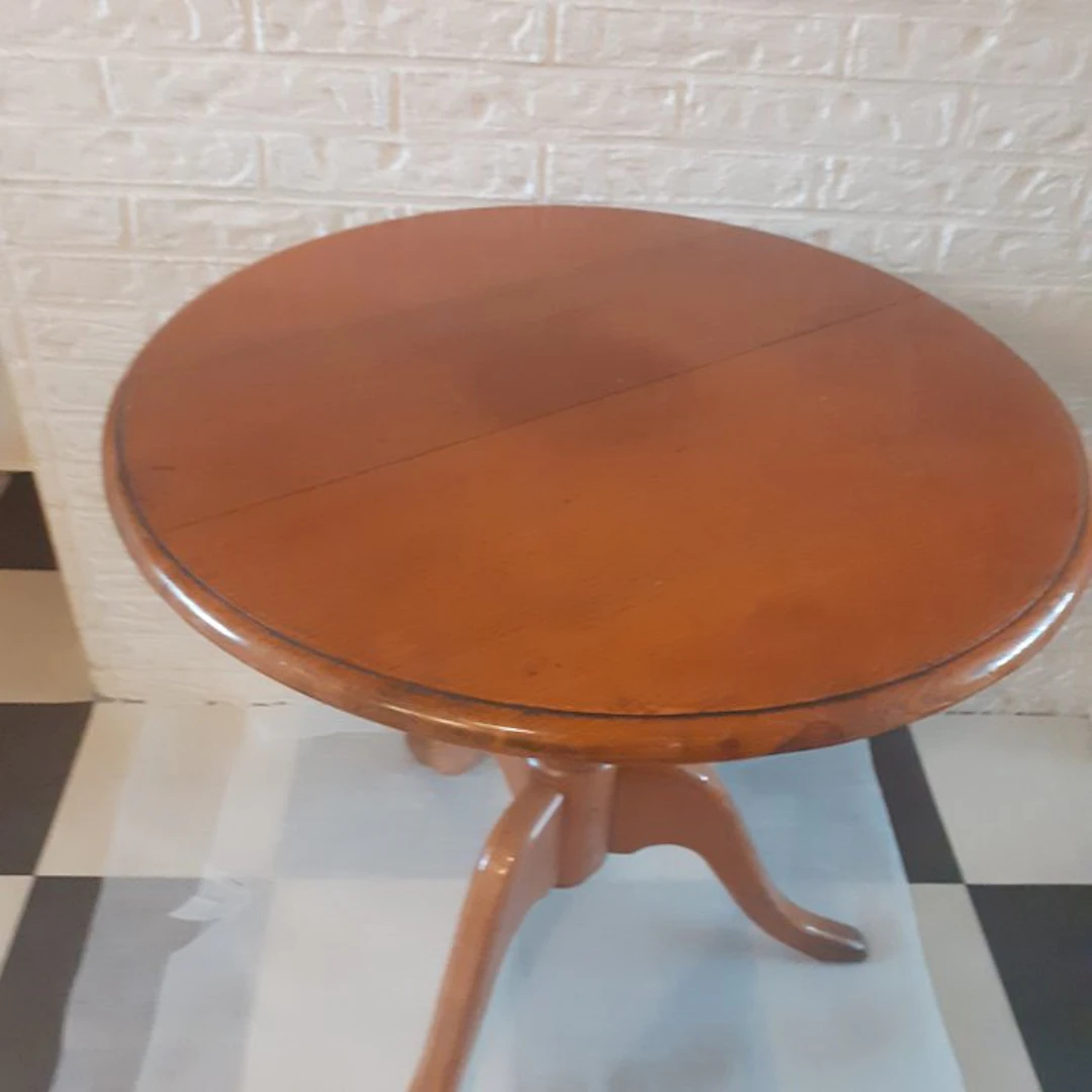 Side table - Wood