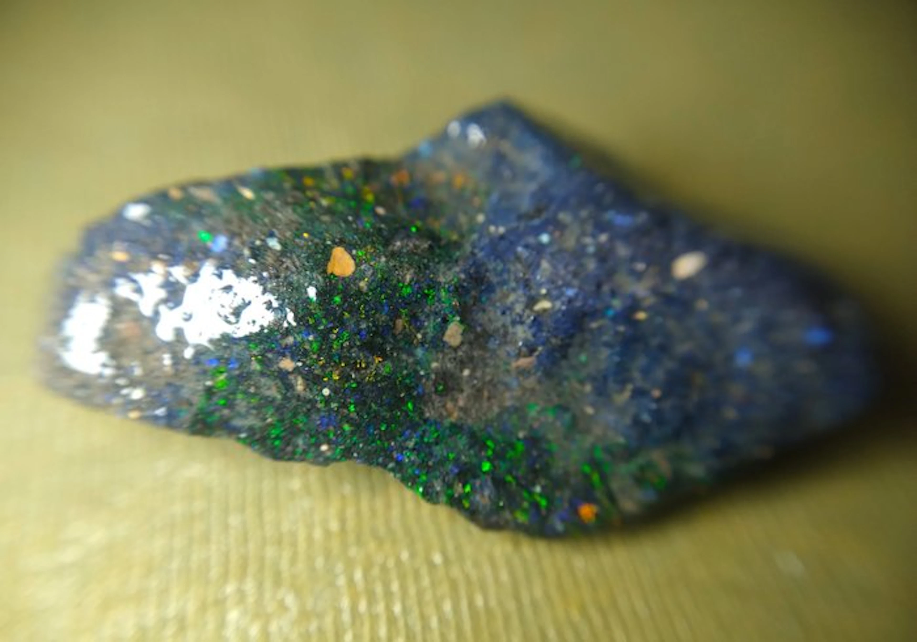 28.9 cts - Natural Honduras Black Opal - Rough- 5.78 g