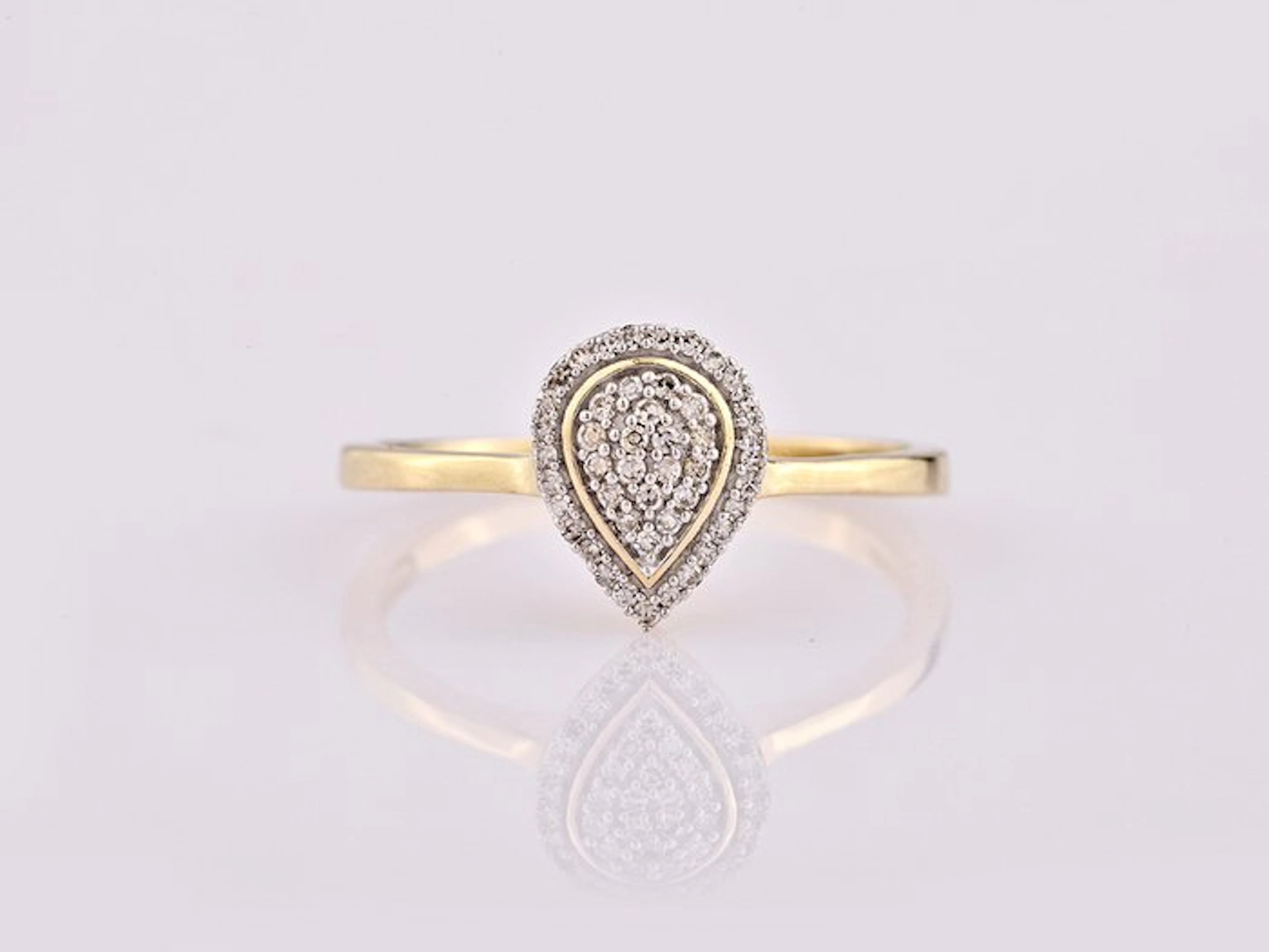 Ring - 14 kt. Yellow gold - 0.13ct. tw. Diamond (Natural)