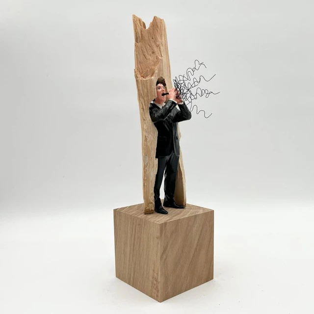 Coco de Paris - Shouting from the wood