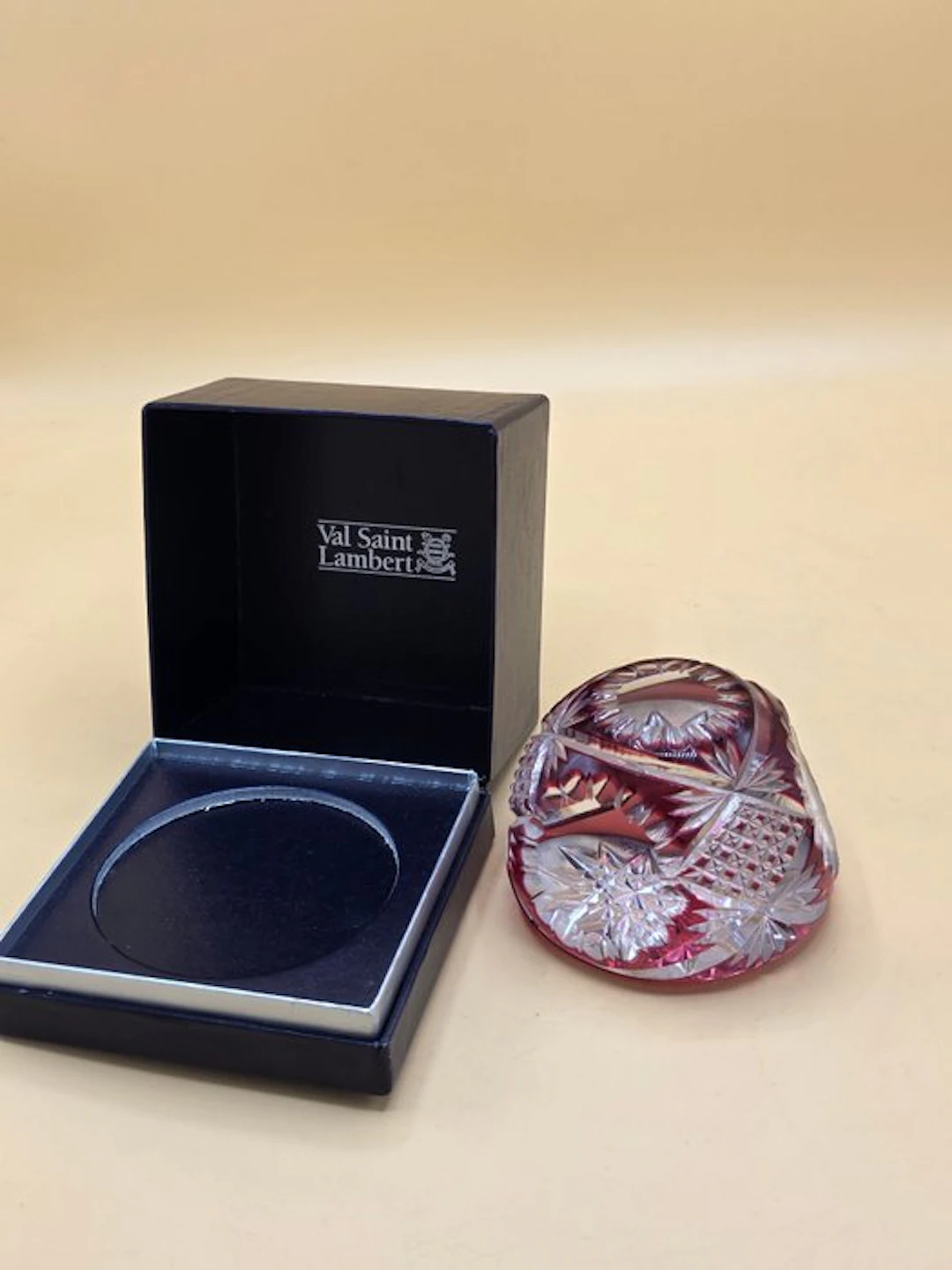 Val Saint Lambert - Paperweight - Crystal
