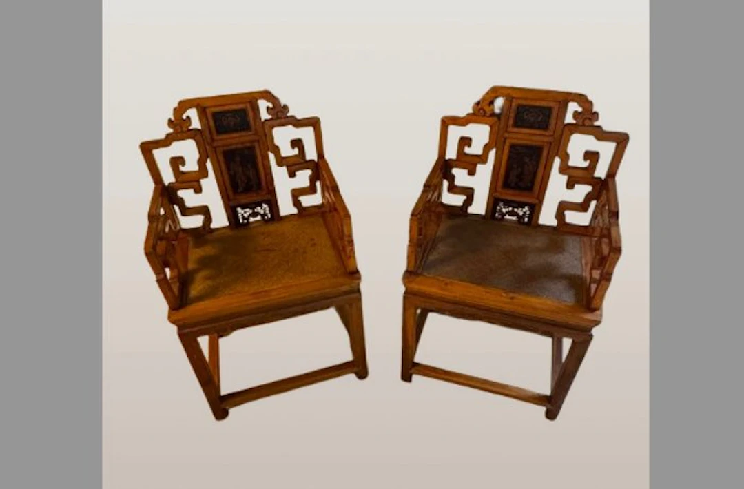 Armchairs with armrests in Qing style. - Wood, rattan weave - China