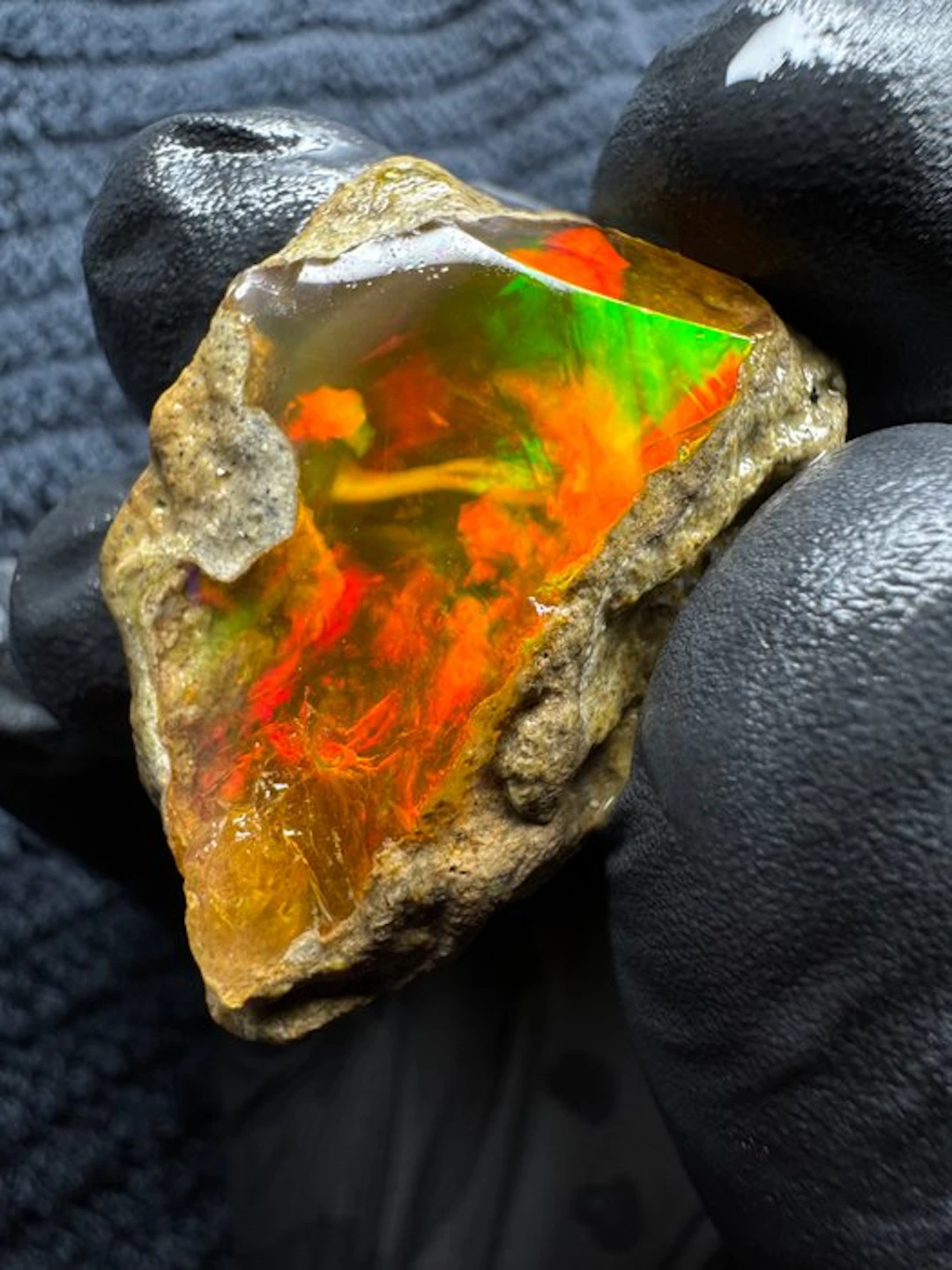 Opal Rough- 6.5 g