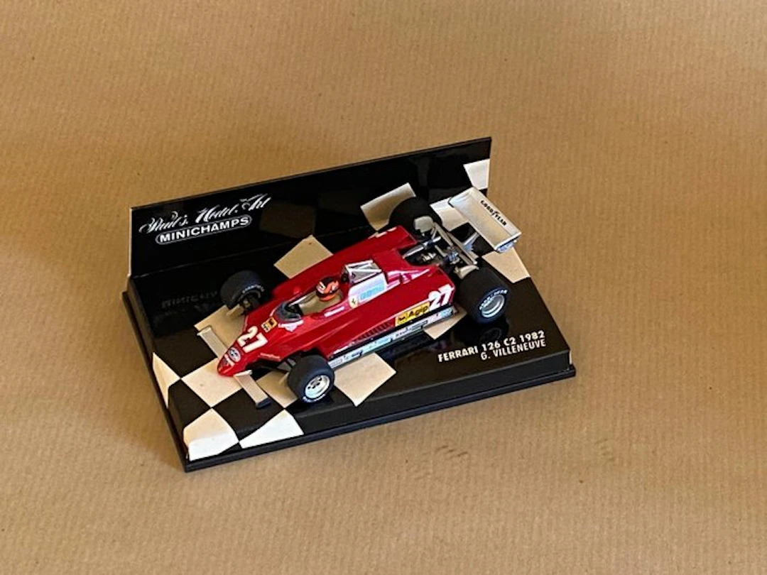 MiniChamps 1:43 - Model car - FERRARI 126 C2 1982 Gilles Villeneuve