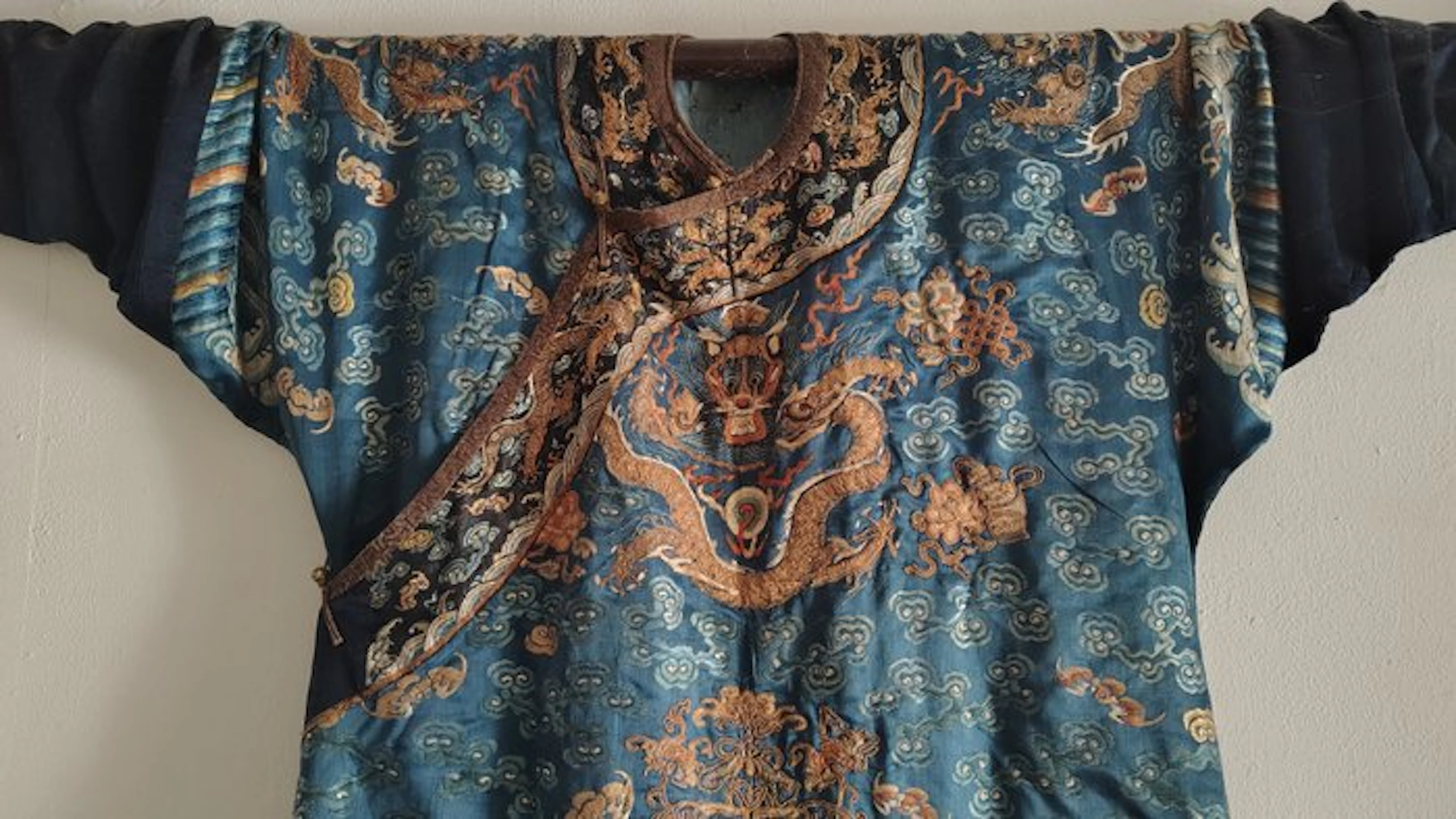 dress - Silk - China - Qing dynasty (Manchu China) (1692-1911)