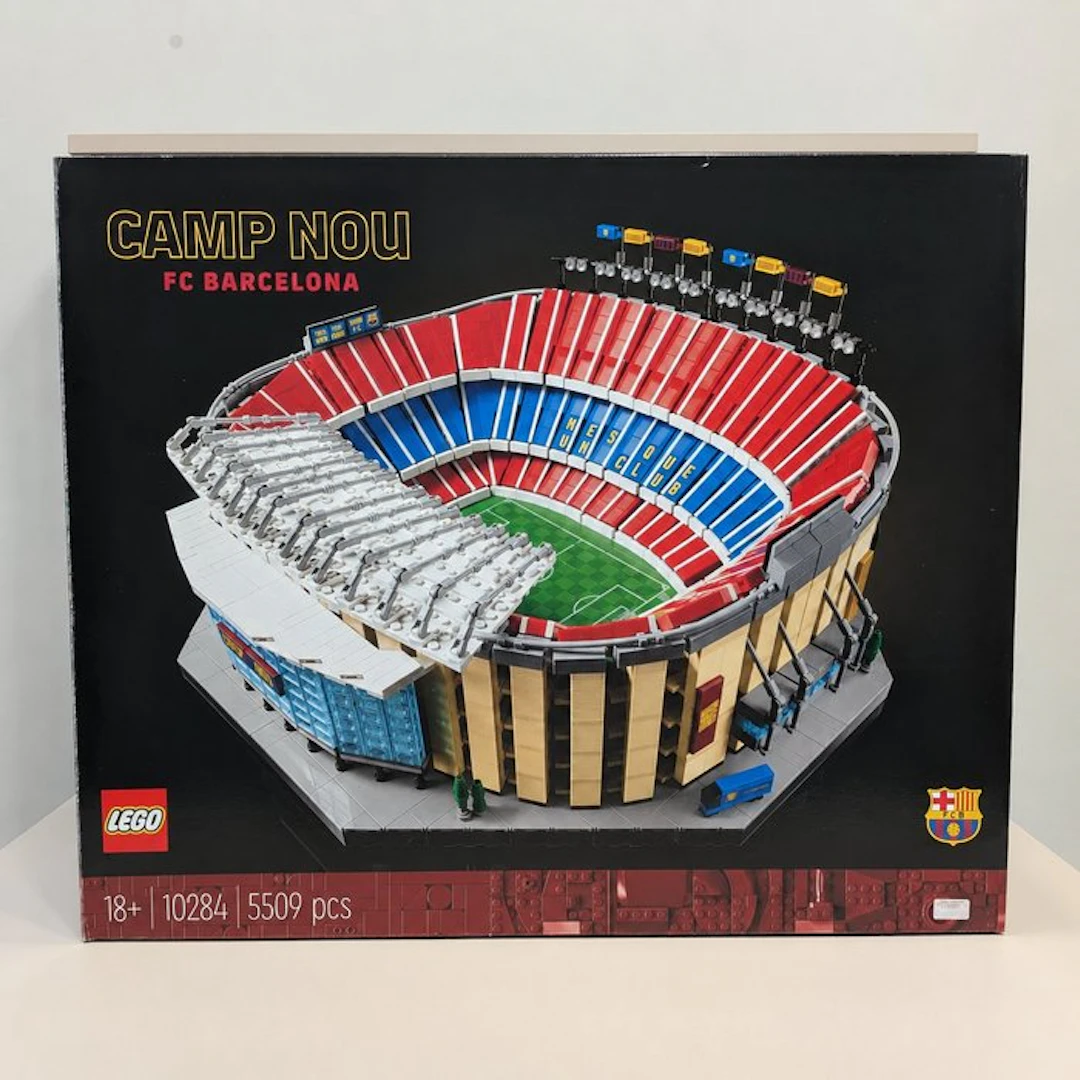 LEGO Set - 10284 - Icons, Creator Expert - Camp Nou FC Barcelona