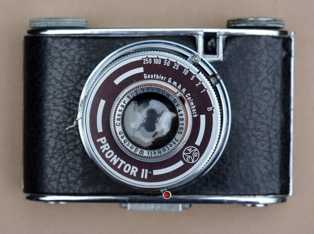 Ising Puck Rollfilmkamera Format ca. 3x4 cm Analogue camera