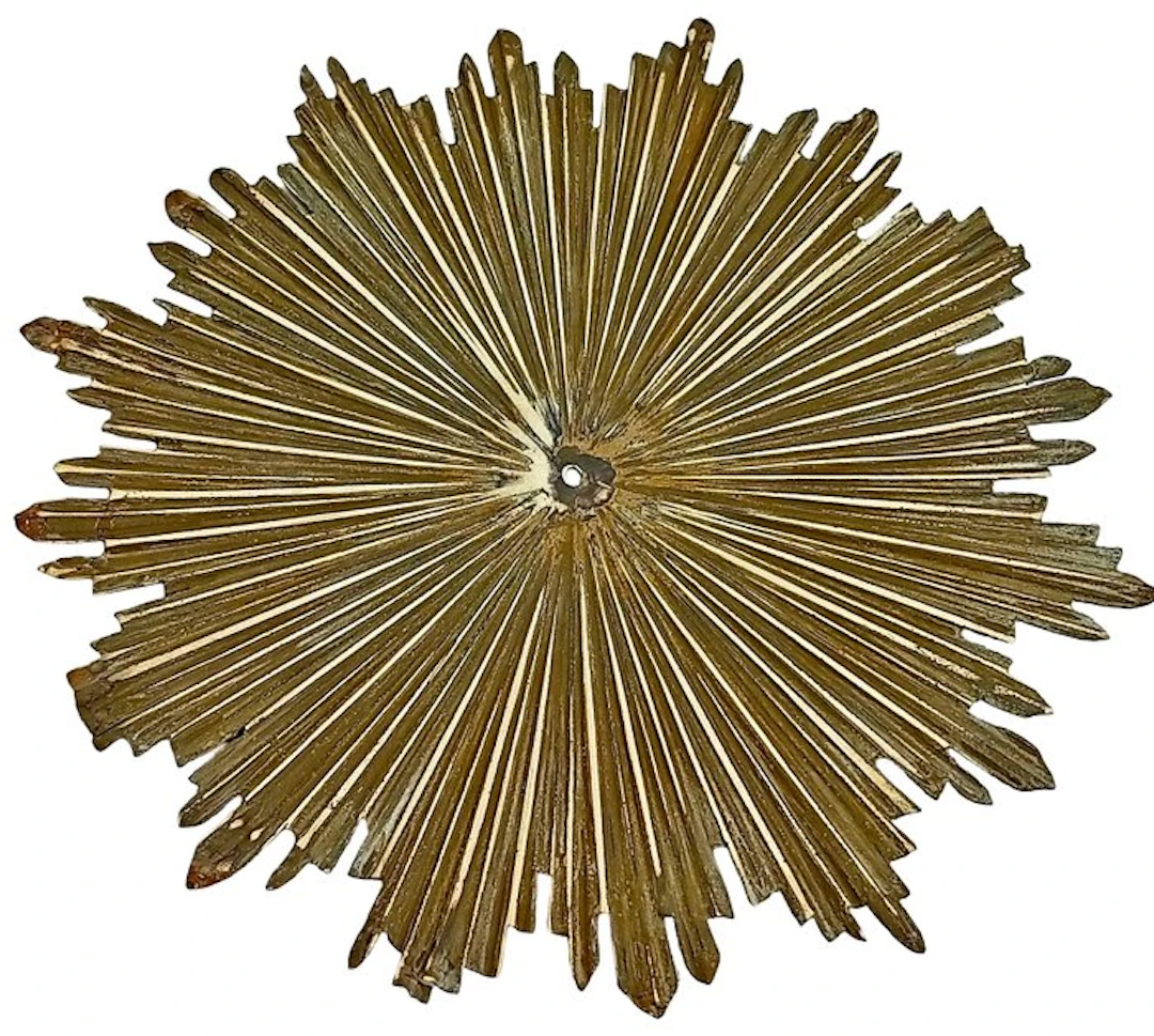Sunburst frame for sacred statues