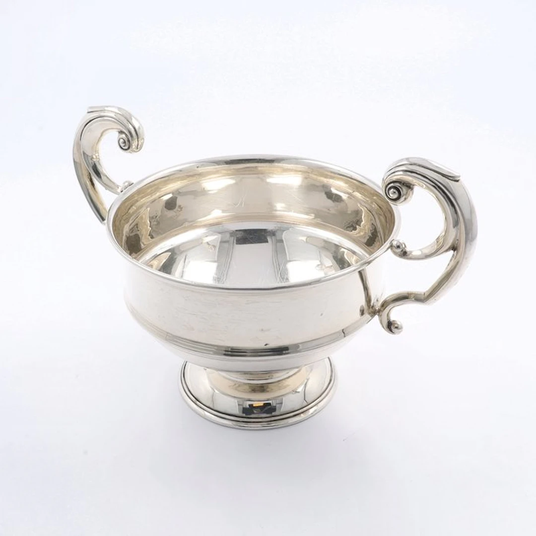 Joseph Gloster (1922) - Trophy Cup - Platter - .925 silver