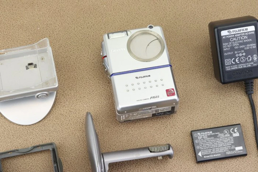 Fuji Fujifilm Finepix M603, Zeldzaam collector's item Digital camera