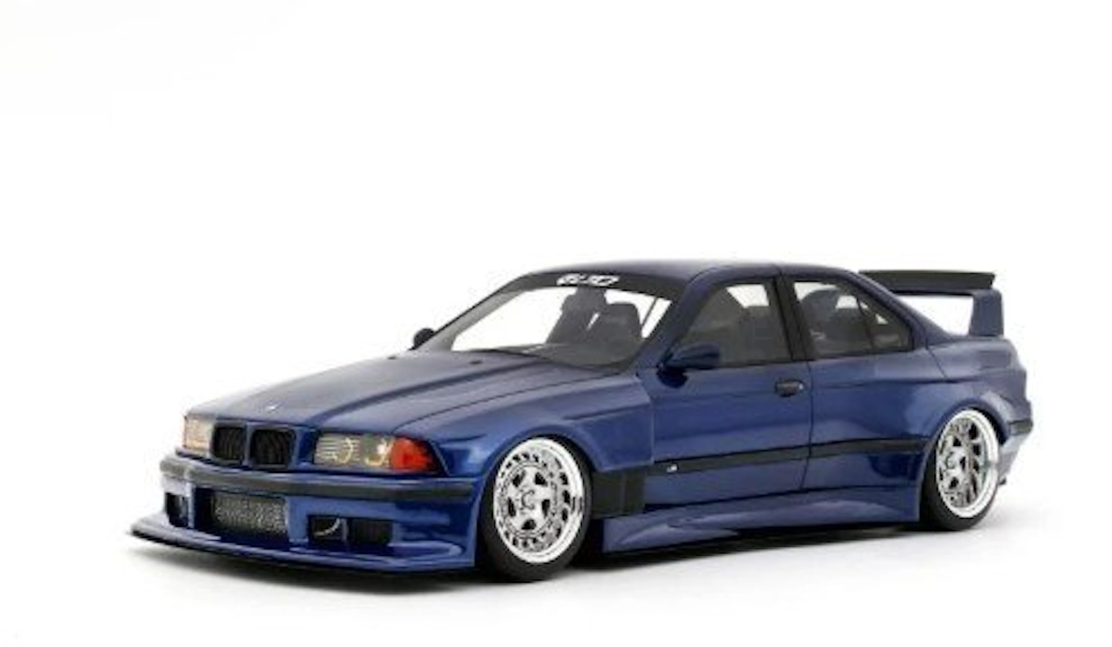 Otto Mobile 1:18 - Model car - BMW E36 LTO Sedan Turbo Khyzyl Saleem