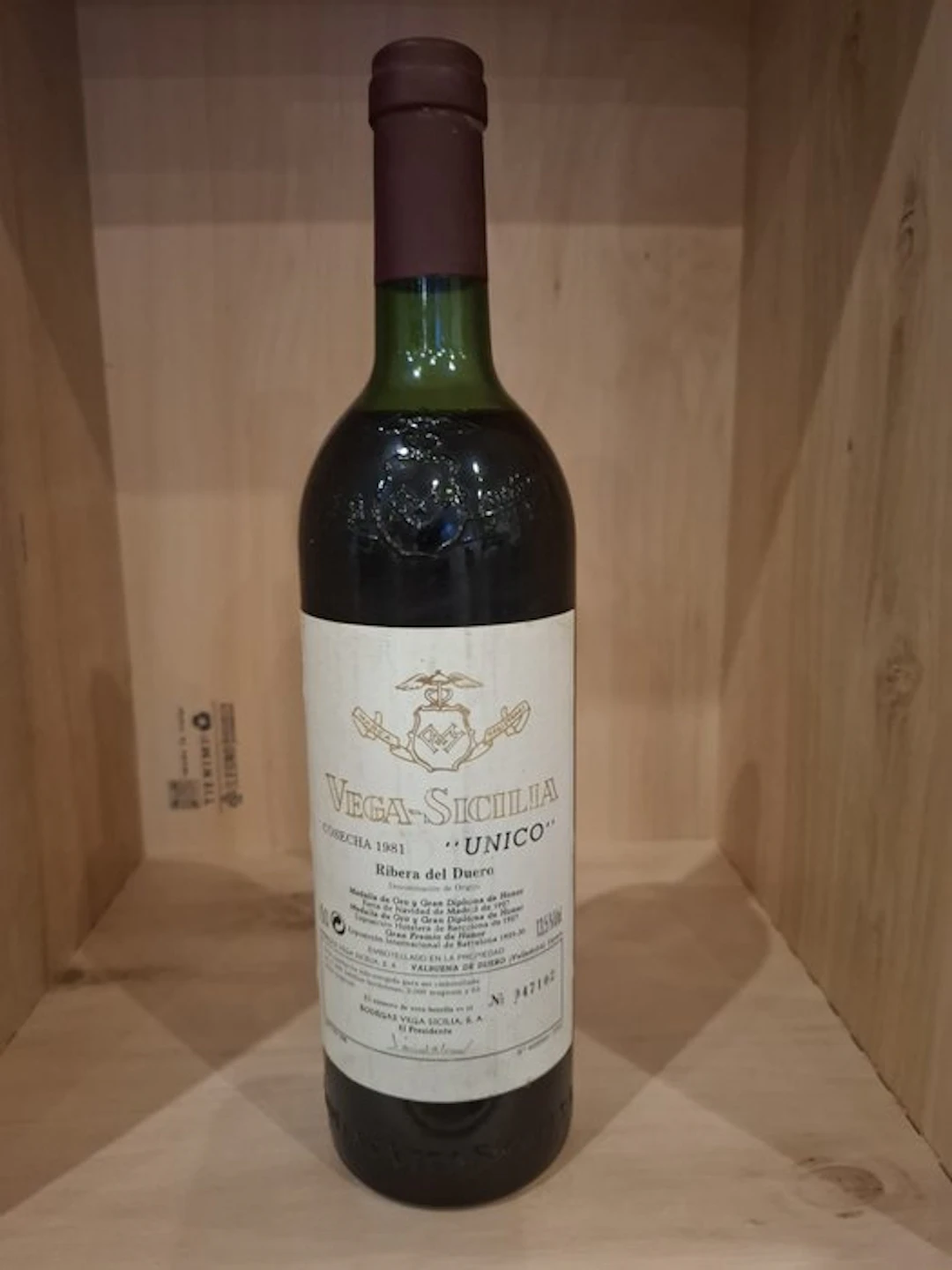 1981 Vega Sicilia, Unico - Ribera del Duero Gran Reserva - 1 Bottle (0.75L)