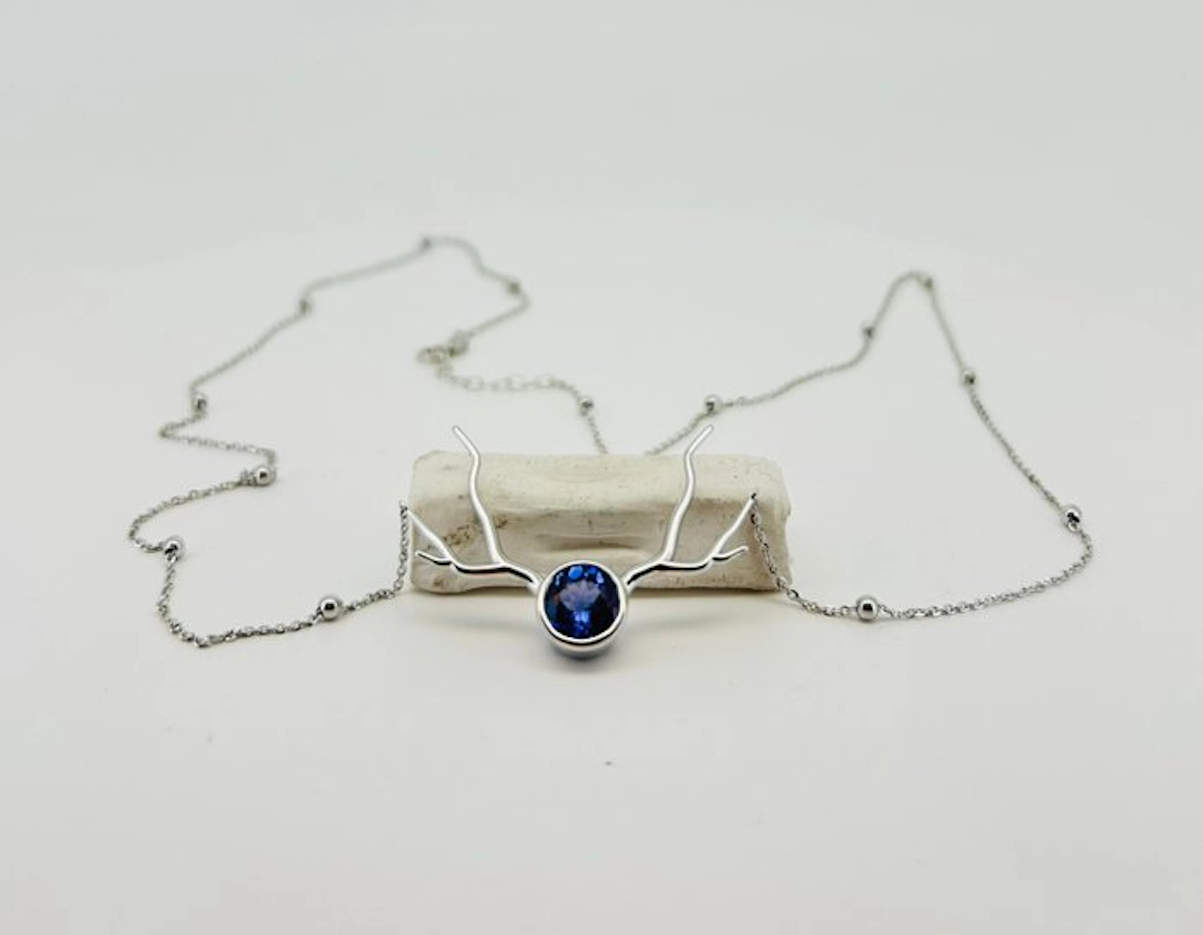 Necklace - 18 kt. White gold - 1.50ct. tw. Tanzanite - Tanzanite