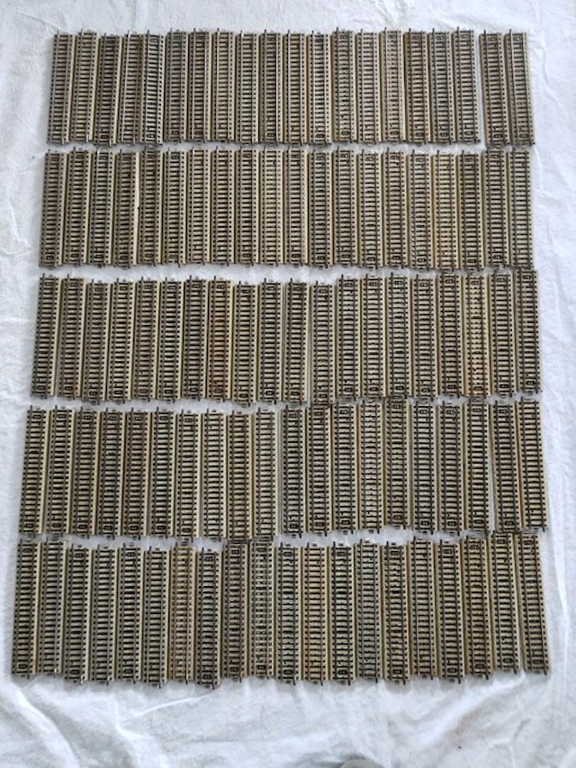 Märklin H0 - 5106 - Model train tracks (100) - M right Rails