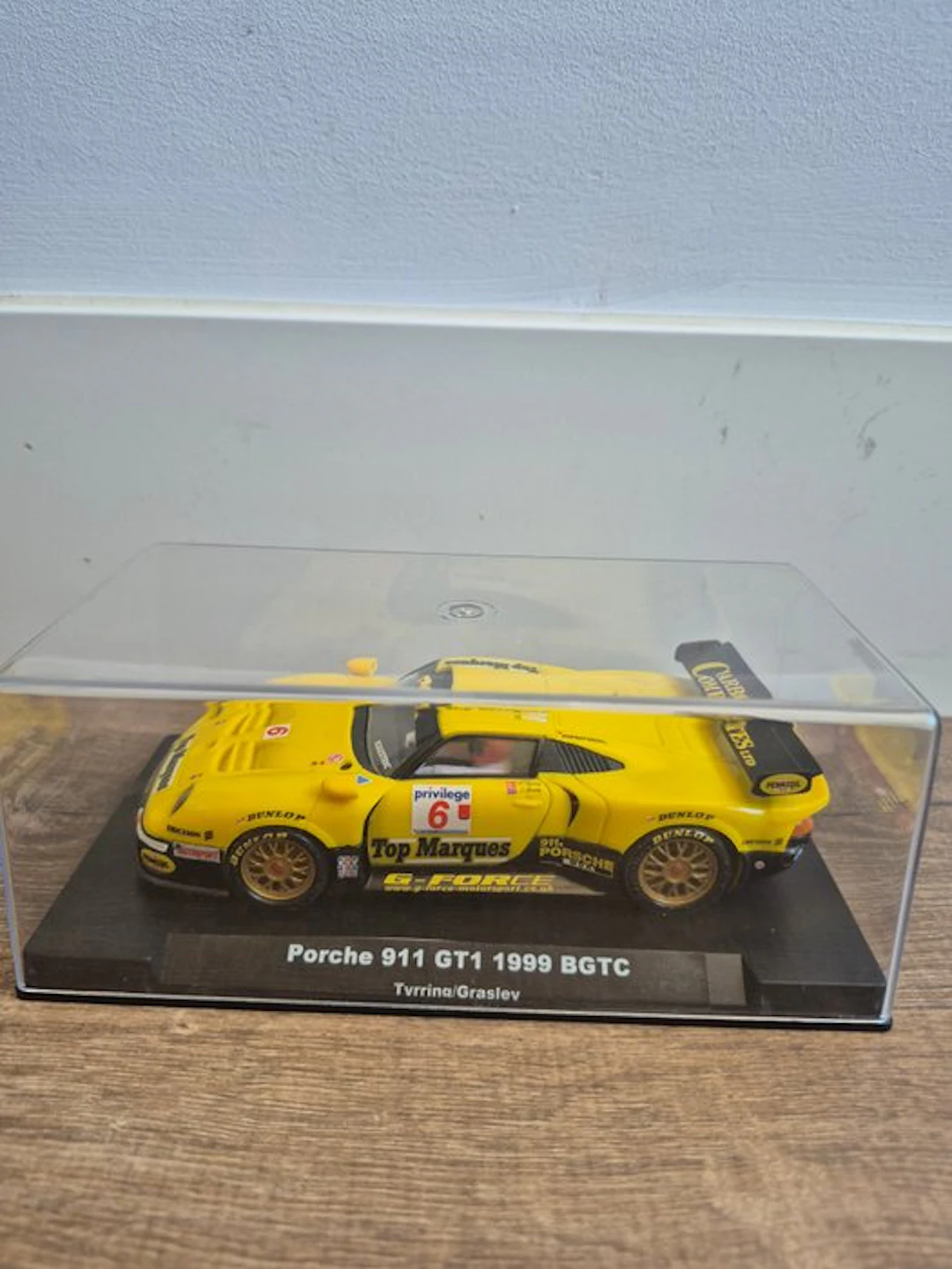 Scalextric - Slot car Porsche 911 GT1 1999 - 1990-2000