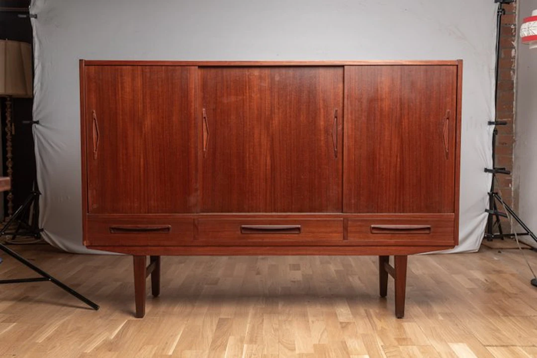 Sideboard - Teak - Danish Teak Midcentury