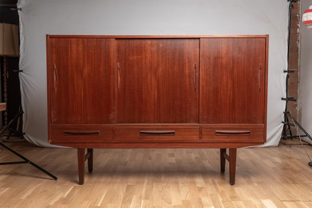 Sideboard - Teak - Danish Teak Midcentury