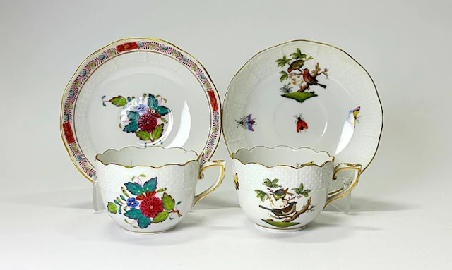 Herend Coppia di Tazzine con Piattino – Decori "Apponyi"...