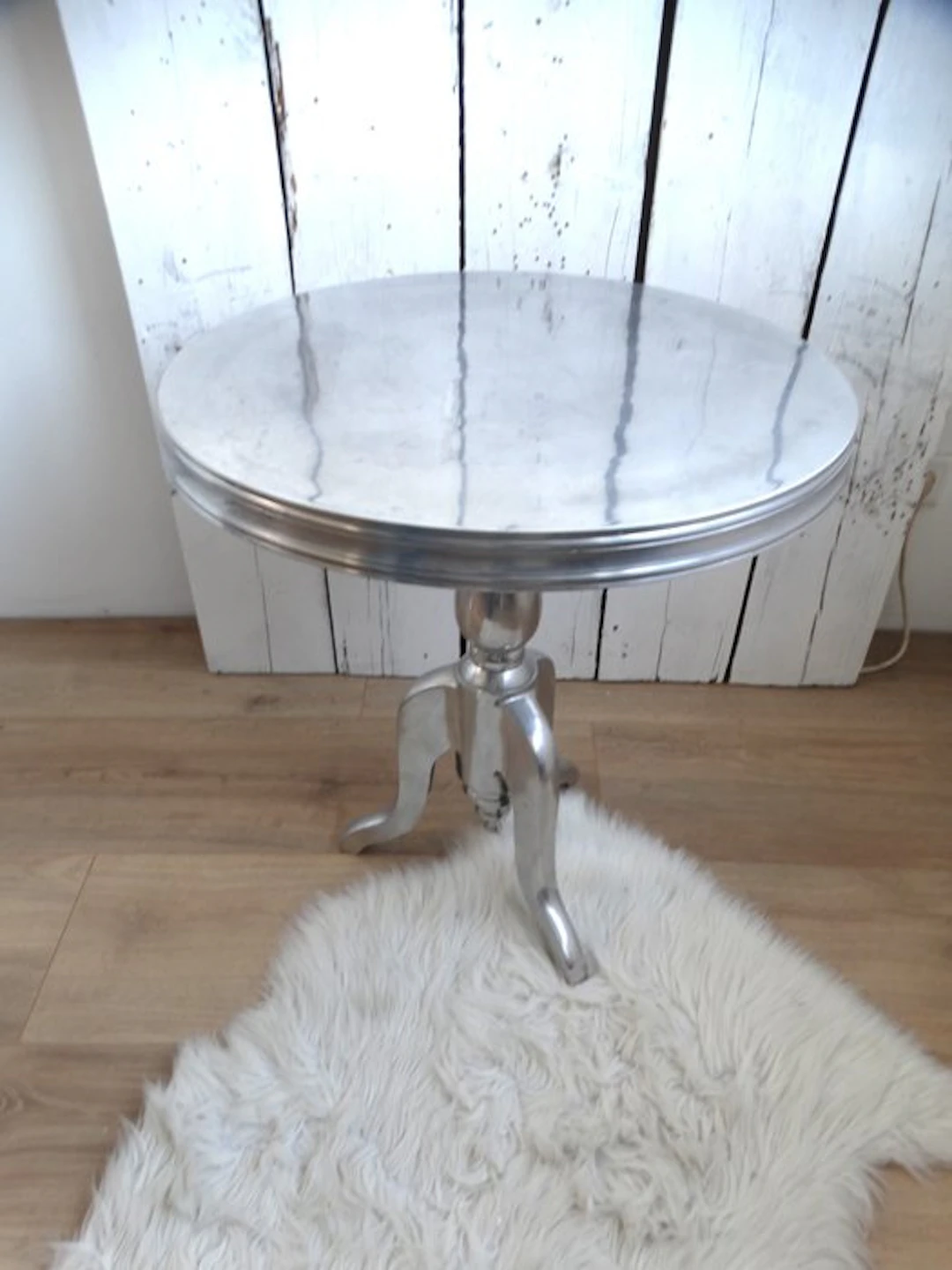 Side table - Aluminium - Aluminum side table