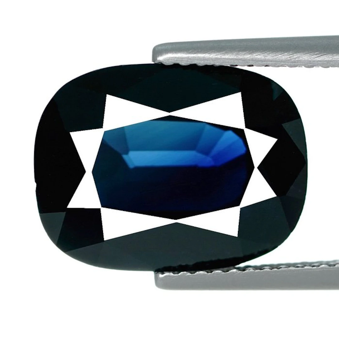 No reserve price - 1 pcs Blue Sapphire - 8,42 ct...