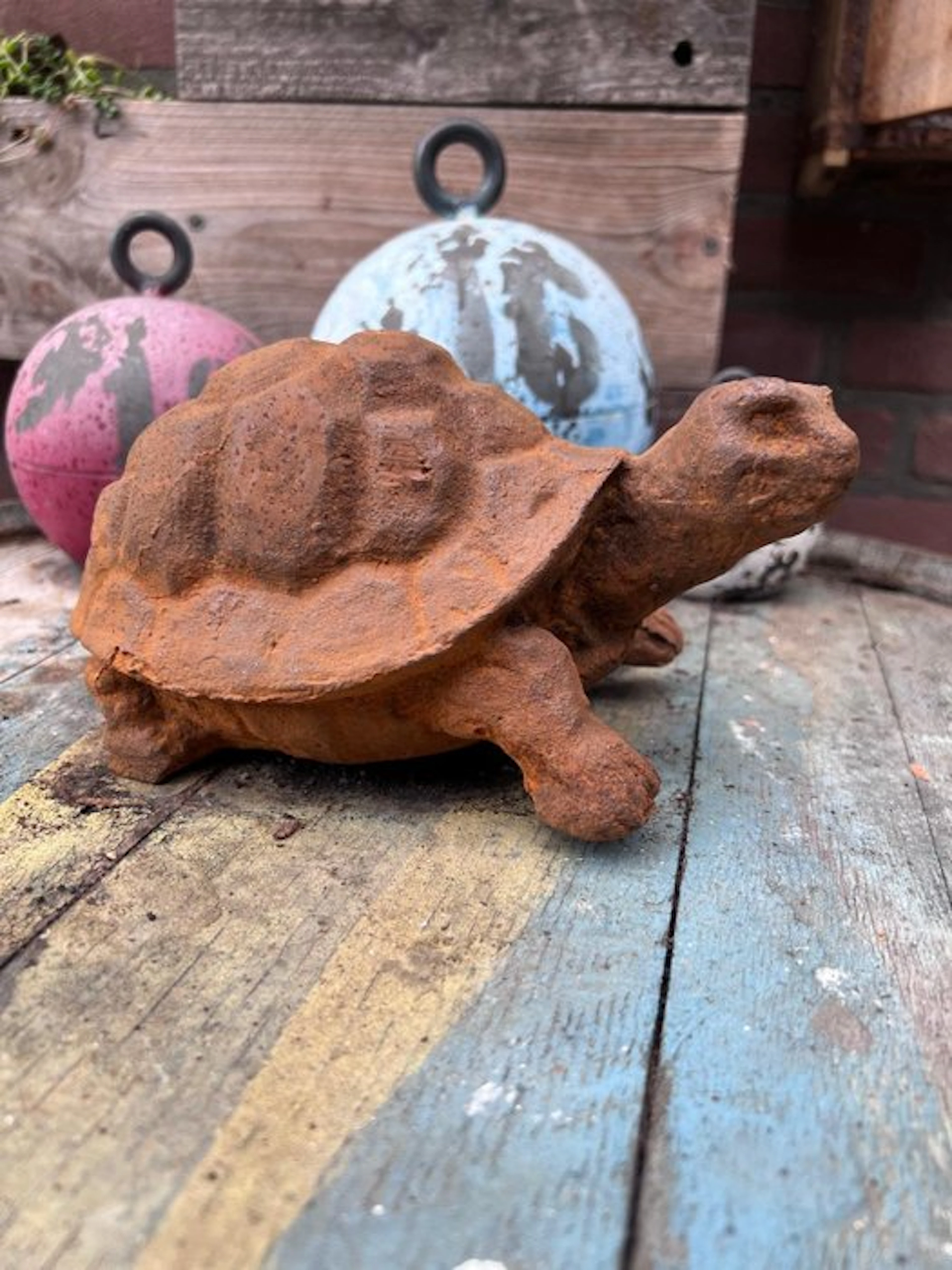 Decorative ornament - Europe - Cast Iron Tortoise Garden