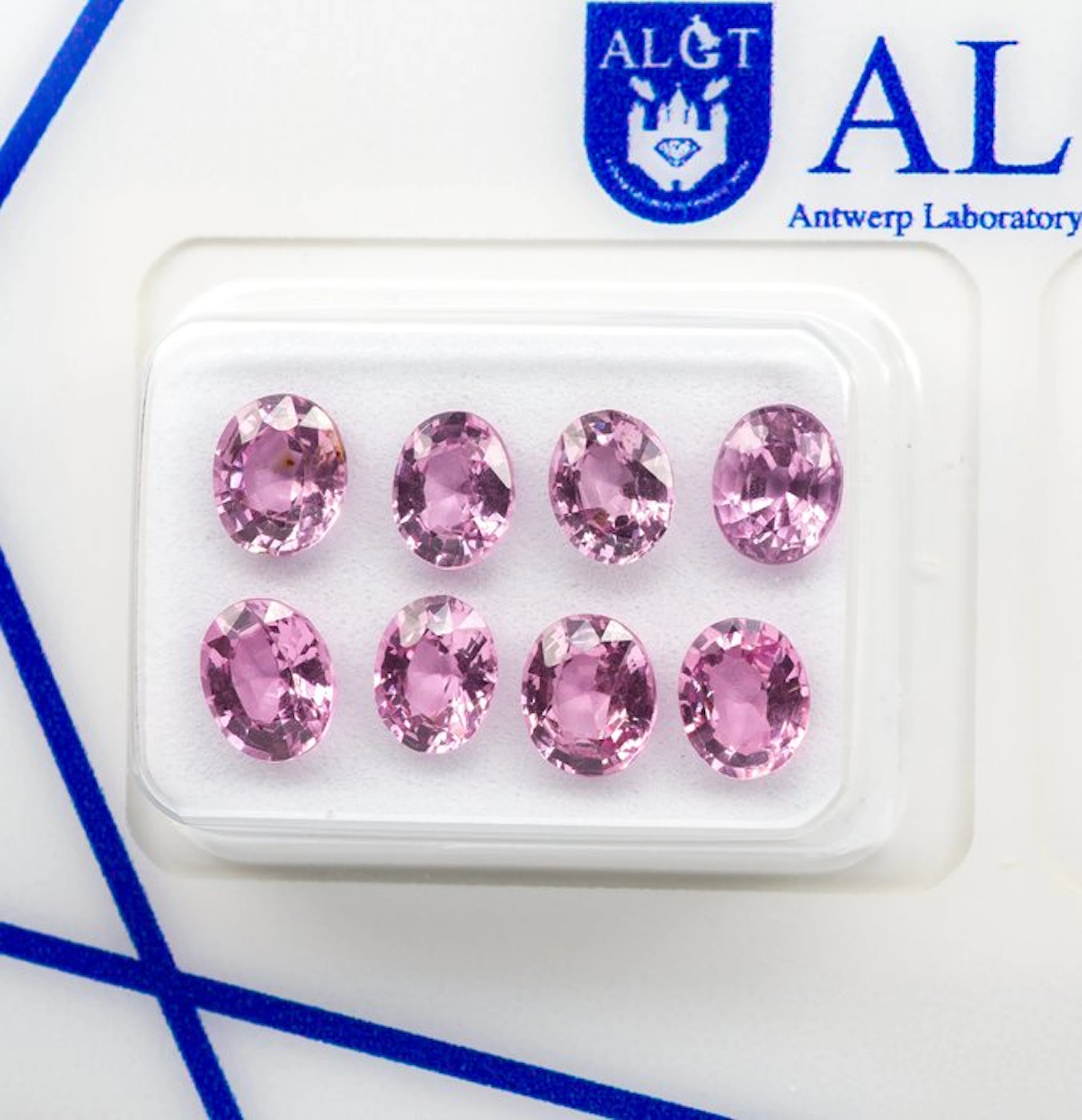 No reserve price - 8 pcs Spinel - 3.28 ct - Antwerp...