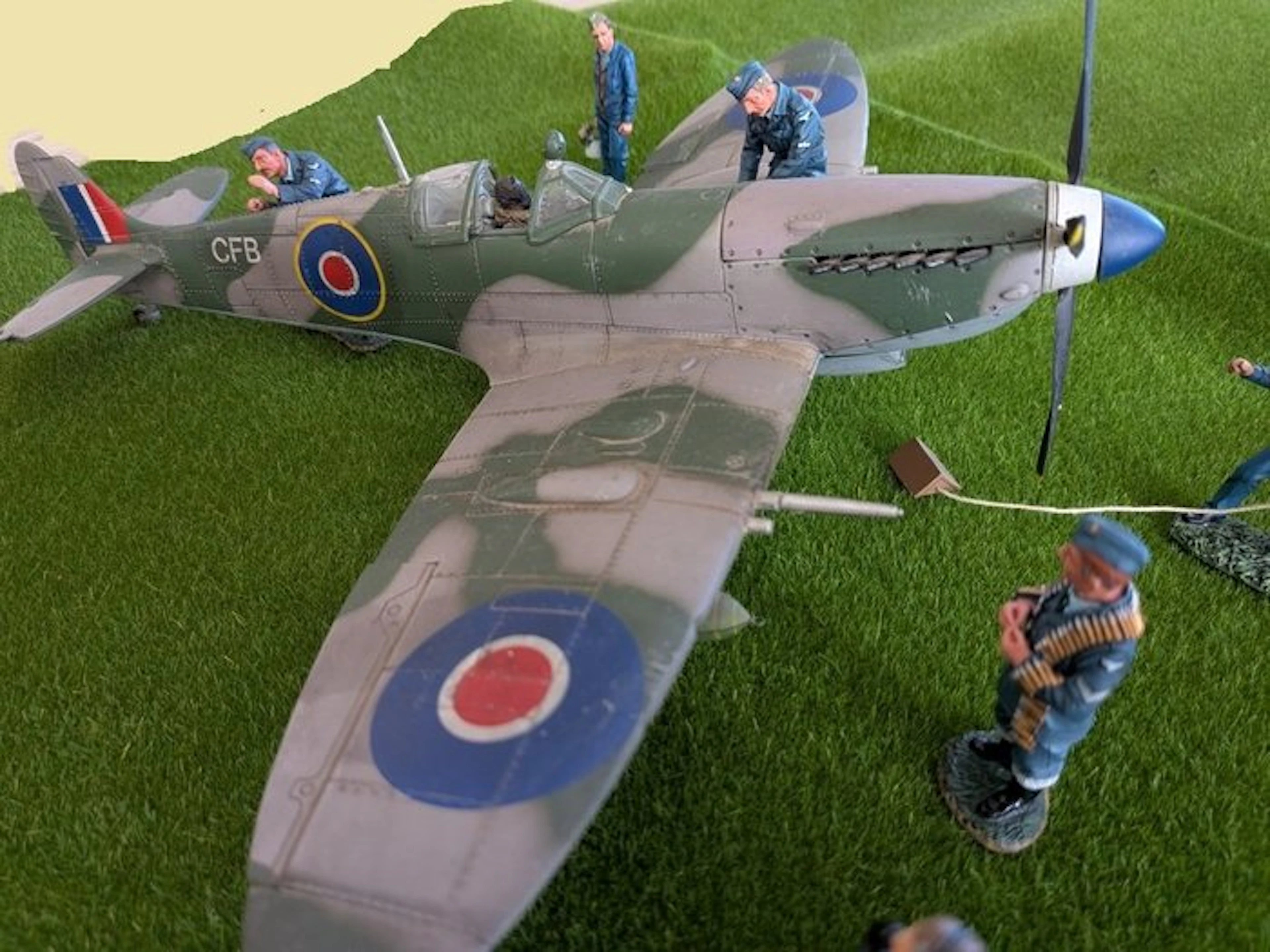 Forces of Valor 1:32 - Model plane - Spitfire