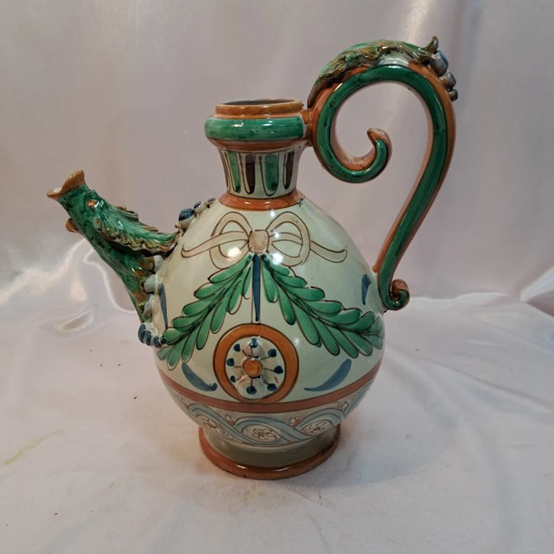 Boria - Anna Boria - Carafe - Versatoio - Majolica - Playback