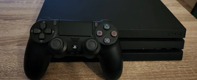 Sony - PS4 Pro 1TB - Video game console