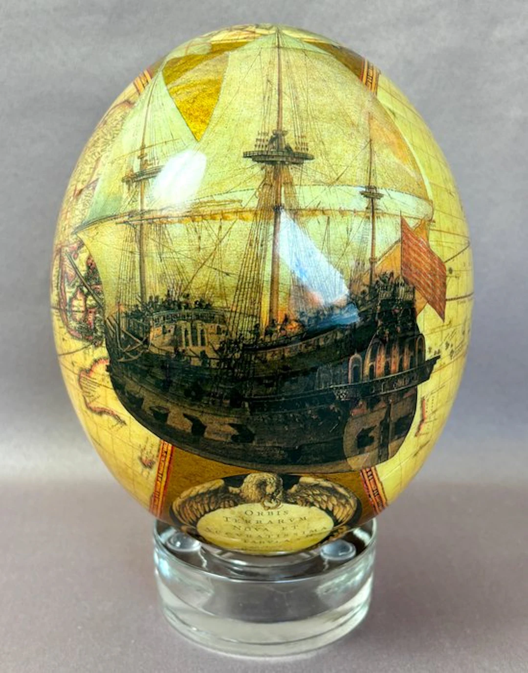 Decorative ornament - Cailin Frantz - Hey! - South Africa...