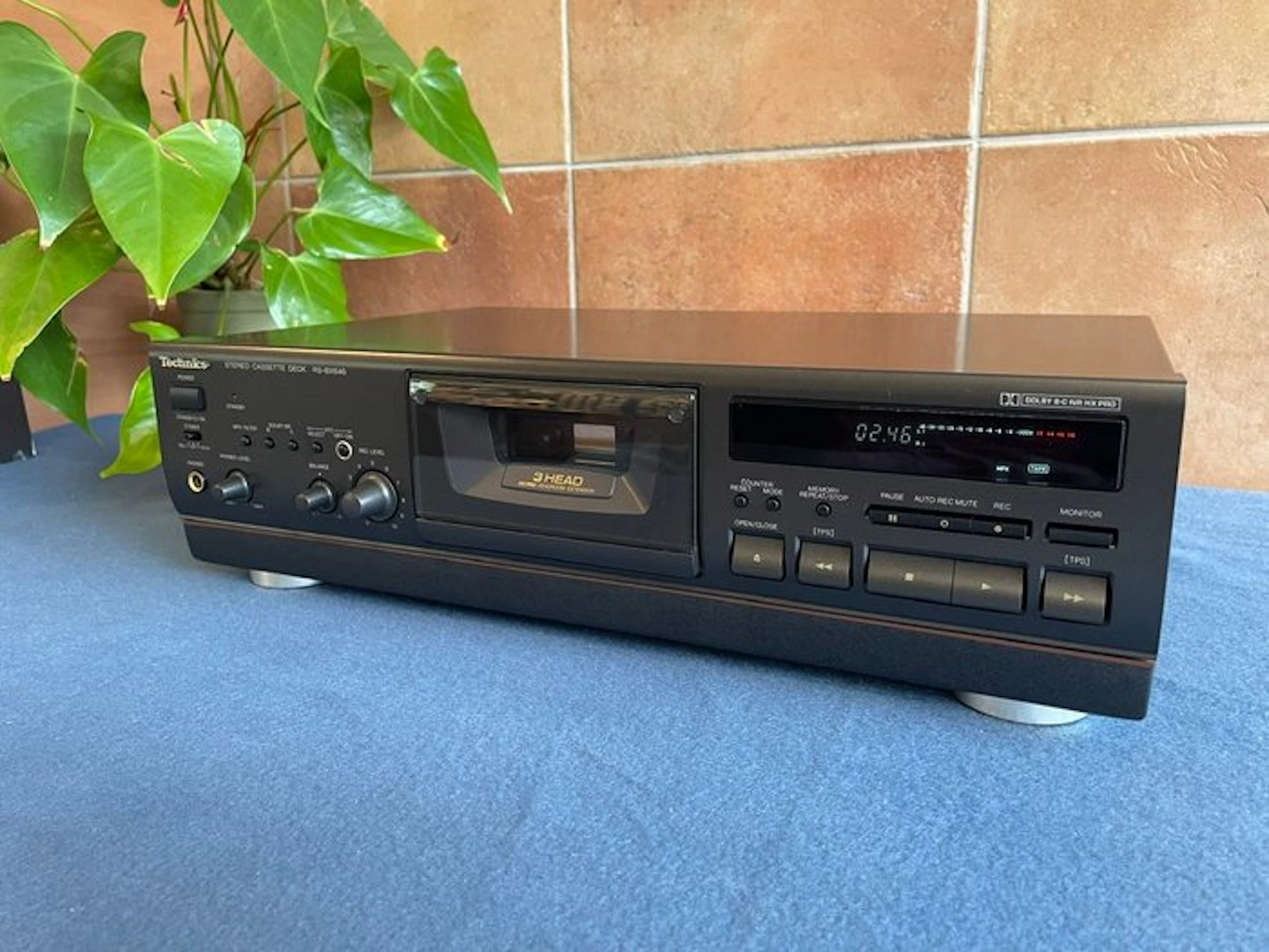 Technics - RS-BX646 / 3-Head Audio-cassette deck