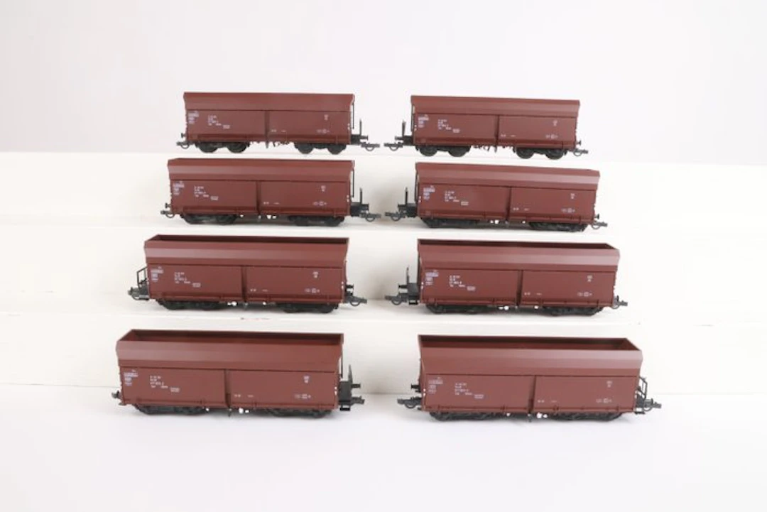 Piko H0 - Model train freight carriage (8) - Four-legged...