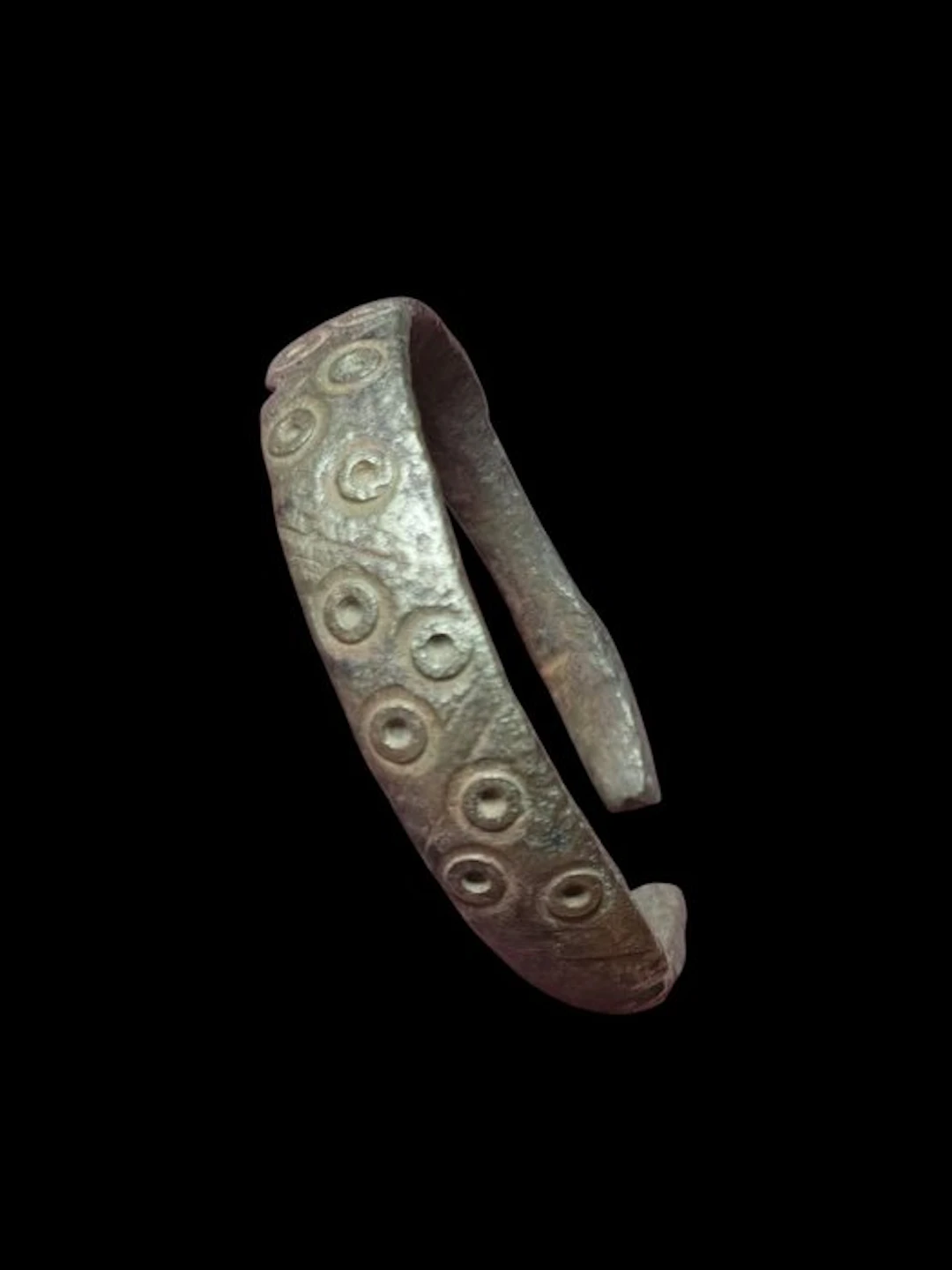 Viking Era Bronze, Stunning fafnir Bracelet (No reserve price)