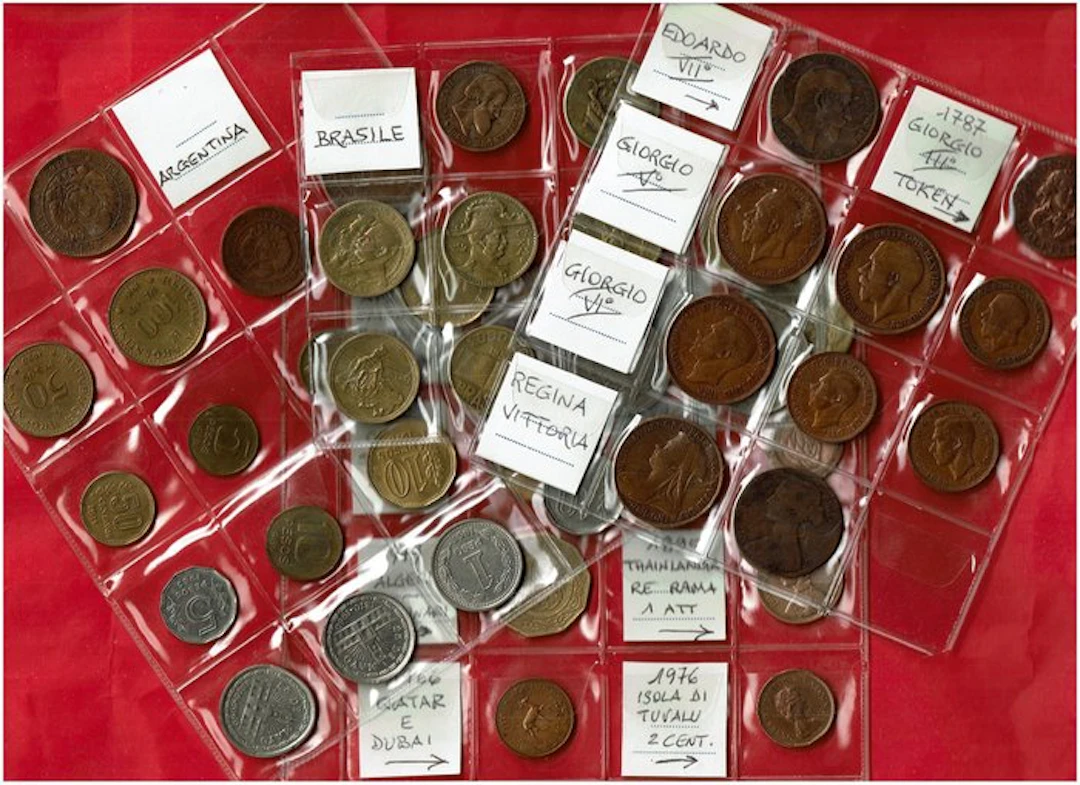 World. Collection of coins Lotto di 37 Monete Gran Bretagna