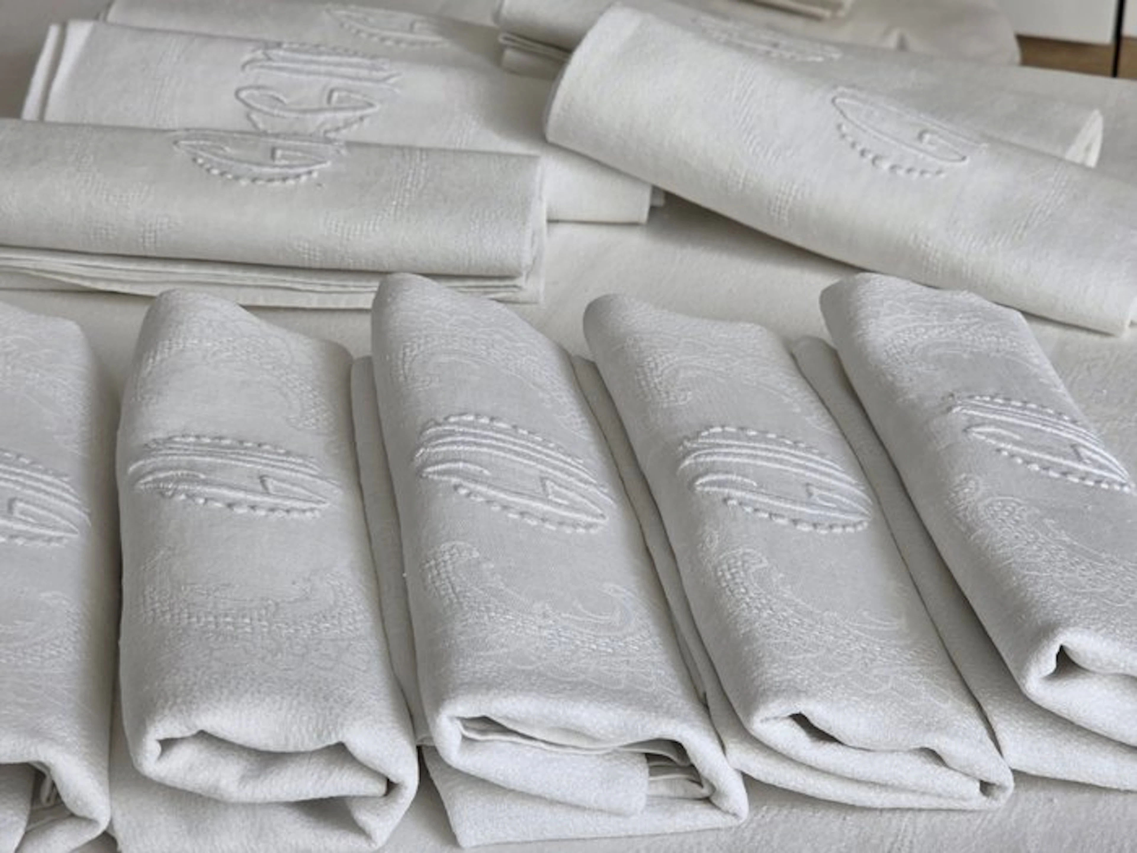 Tablecloth (12) - 232 cm - 167 cm