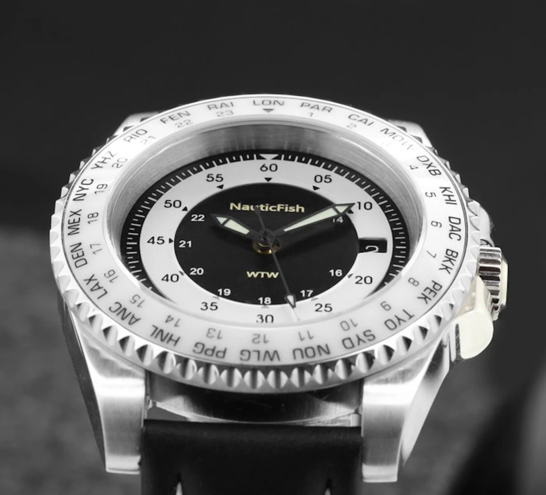NauticFish WTW B&L - WorldTravelWatch Worldtimer - Keramik Lünette - Men -