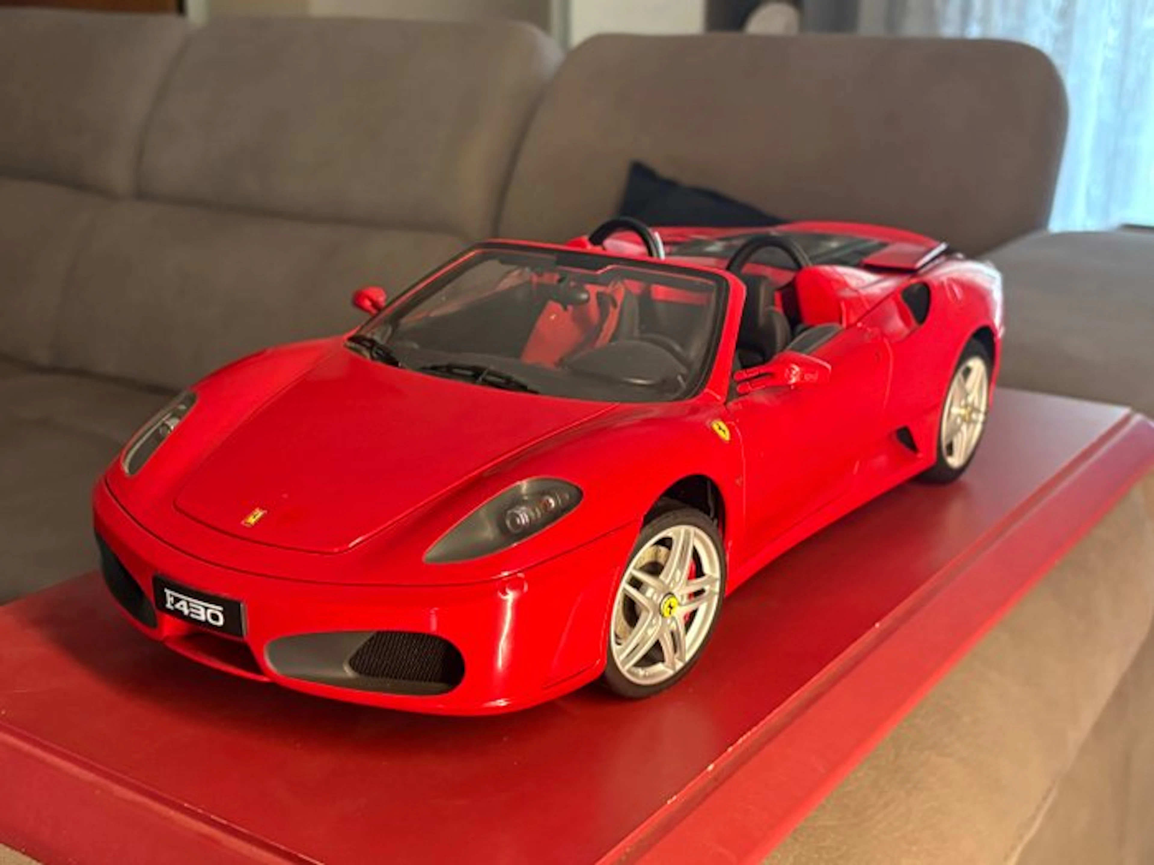 centauria 1:8 - Model car - Ferrari F430 spider