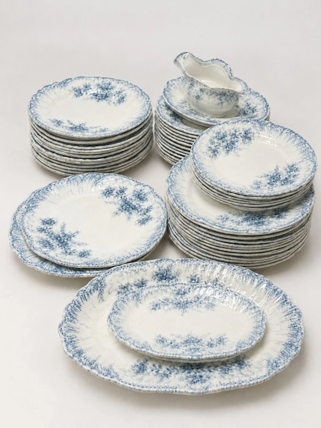 Table service (48) - Earthenware - antique Régence dinner service