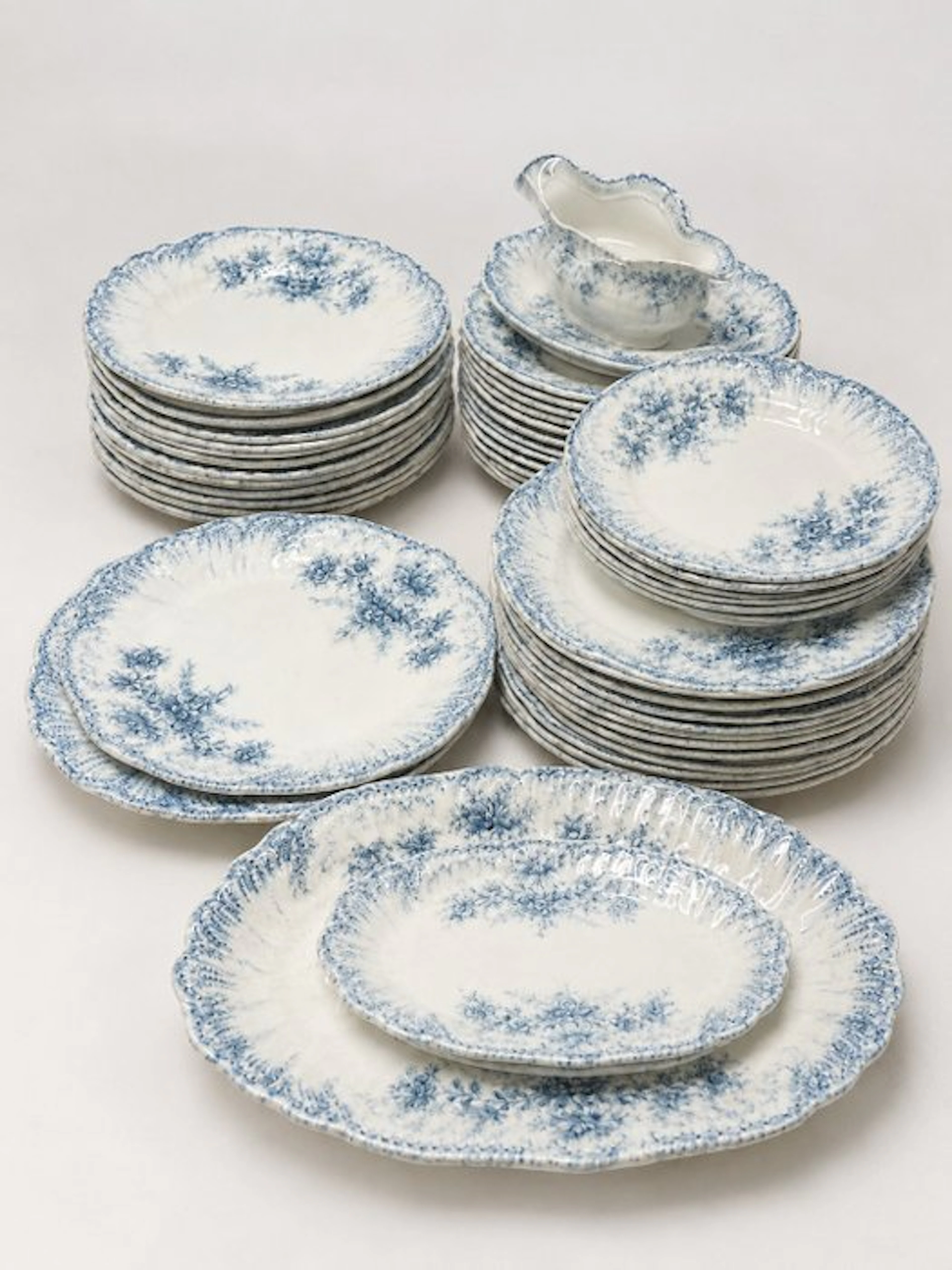 Table service (48) - Earthenware - antique Régence dinner service