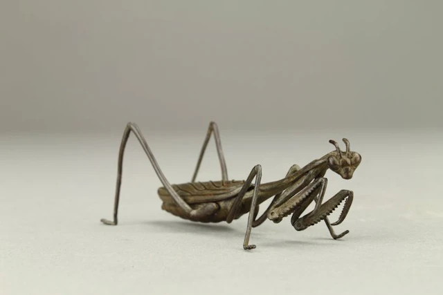 Bronze - Praying Mantis Okimono - Shōwa period (1926-1989)
