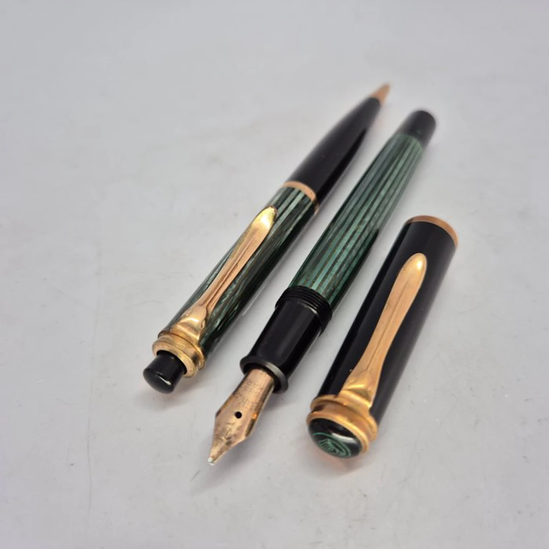 Pelikan - Fountain pen 400 with 14k gold nib & mechanical...