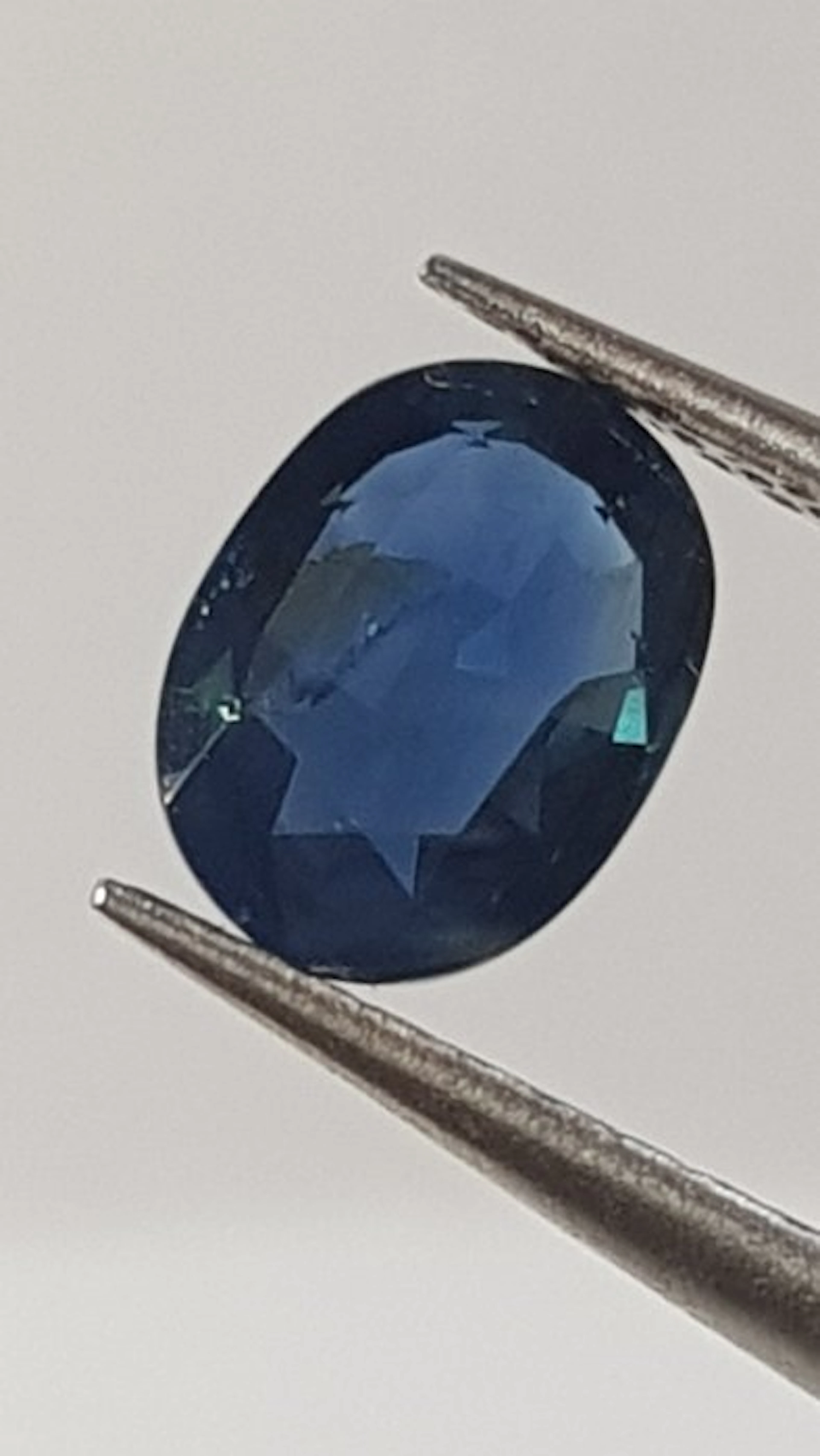 1 pcs Blue Sapphire - 1.09 ct - Antwerp Laboratory for Gemstone Testing (ALGT)
