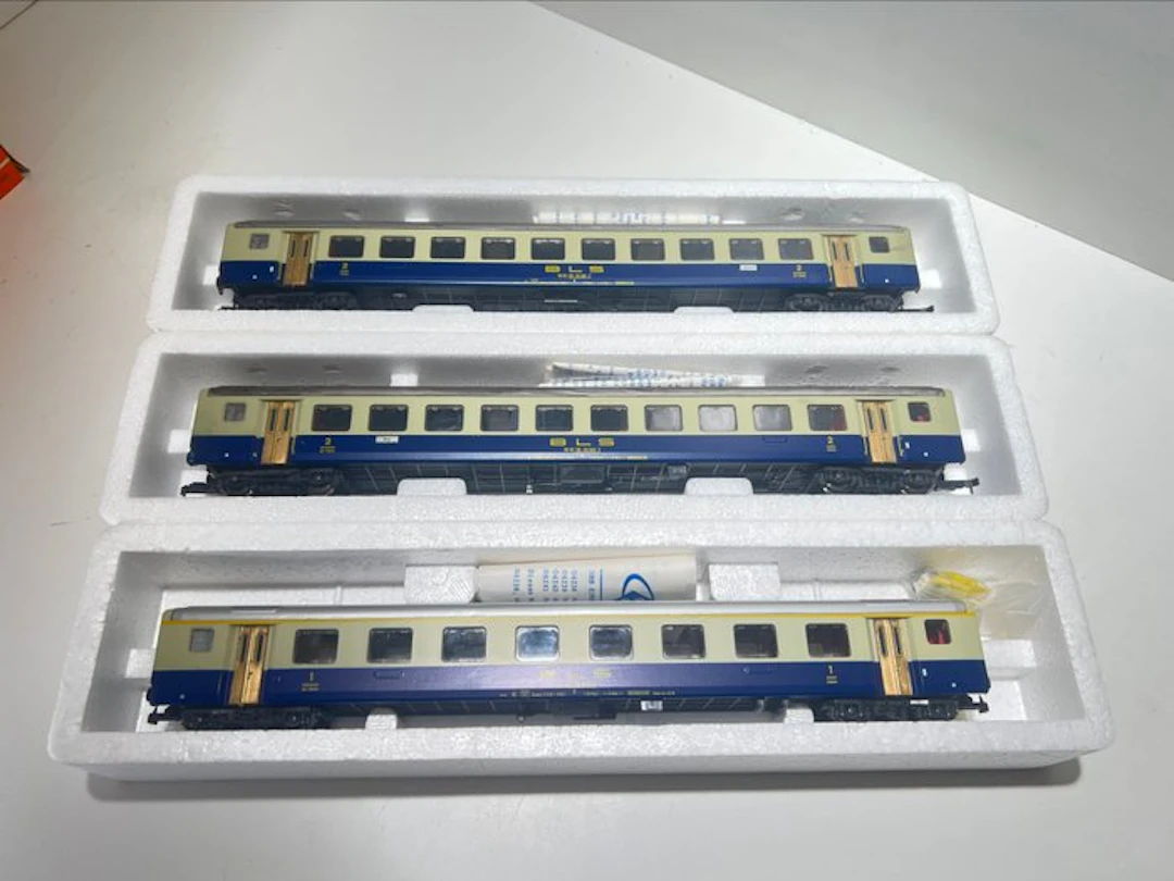 Roco H0 - 4238A/4239A - Model train passenger carriage...