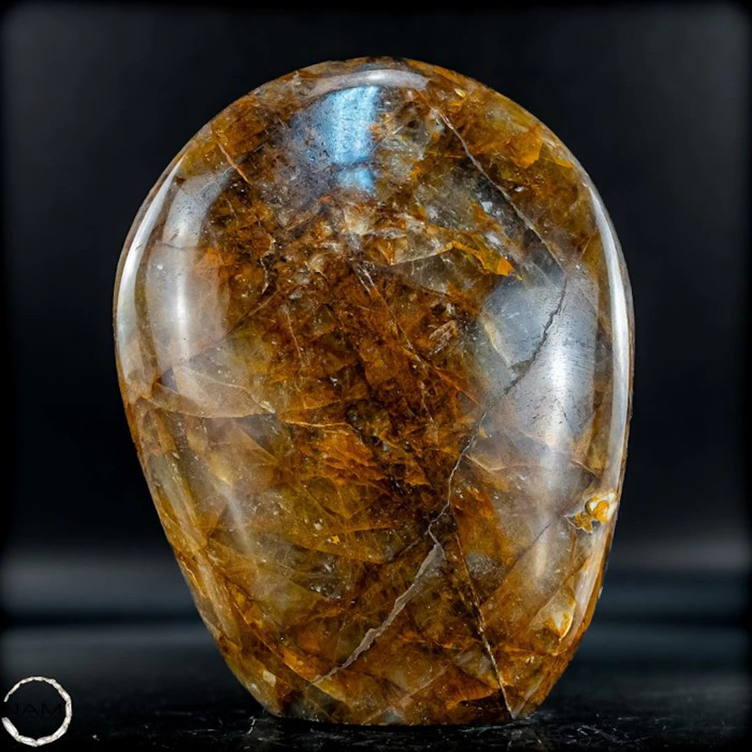Natural Golden Healer Quartz freeform from Brazil –...