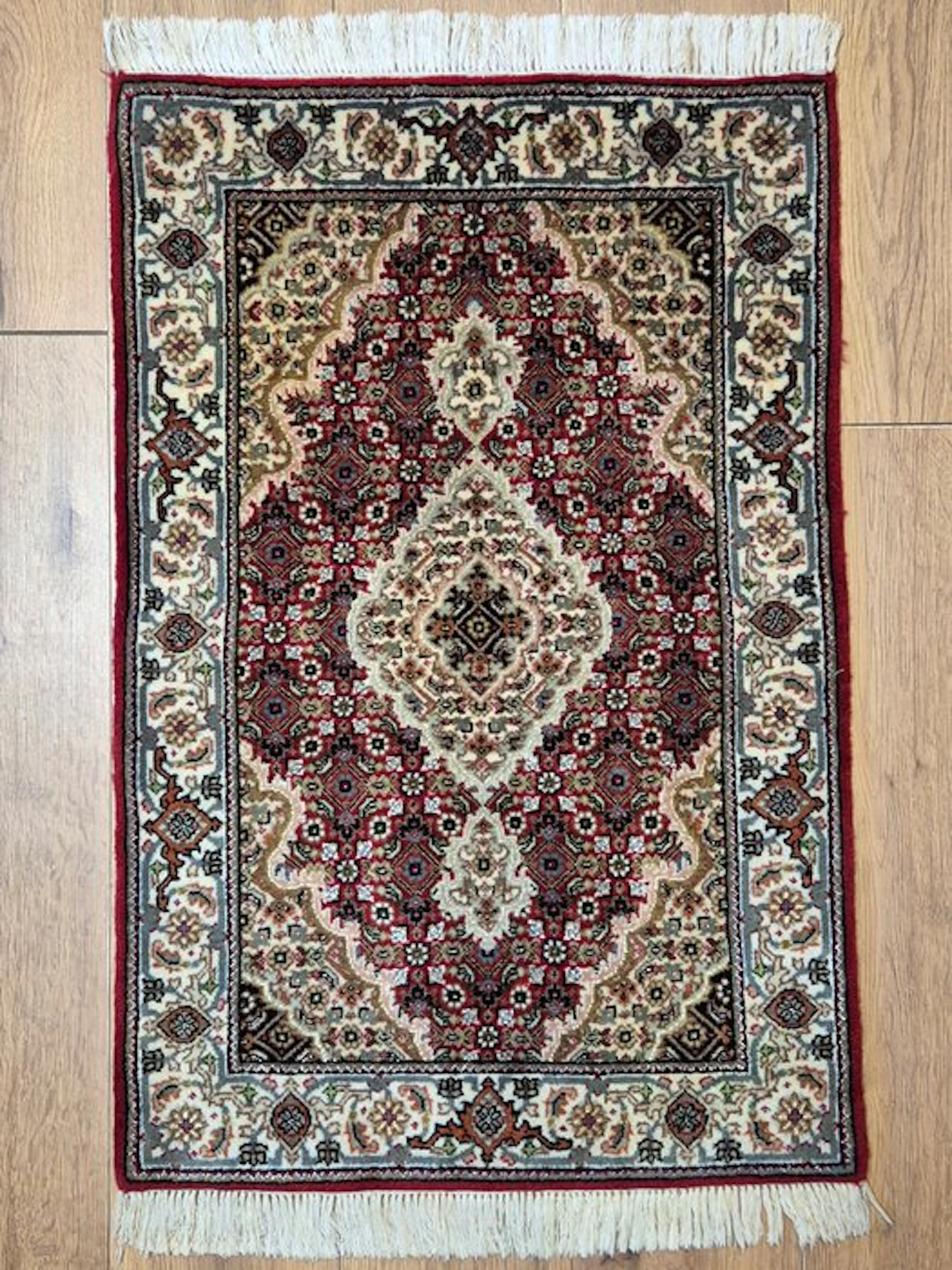 Hand-knotted Oriental rug, India, Tabriz, Mahi with silk. - Rug - 96 cm - 92 cm