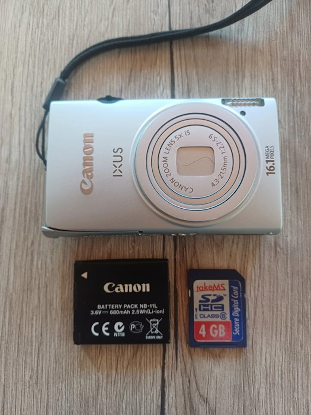 Canon IXUS 125 HS anno 2012 Digital camera