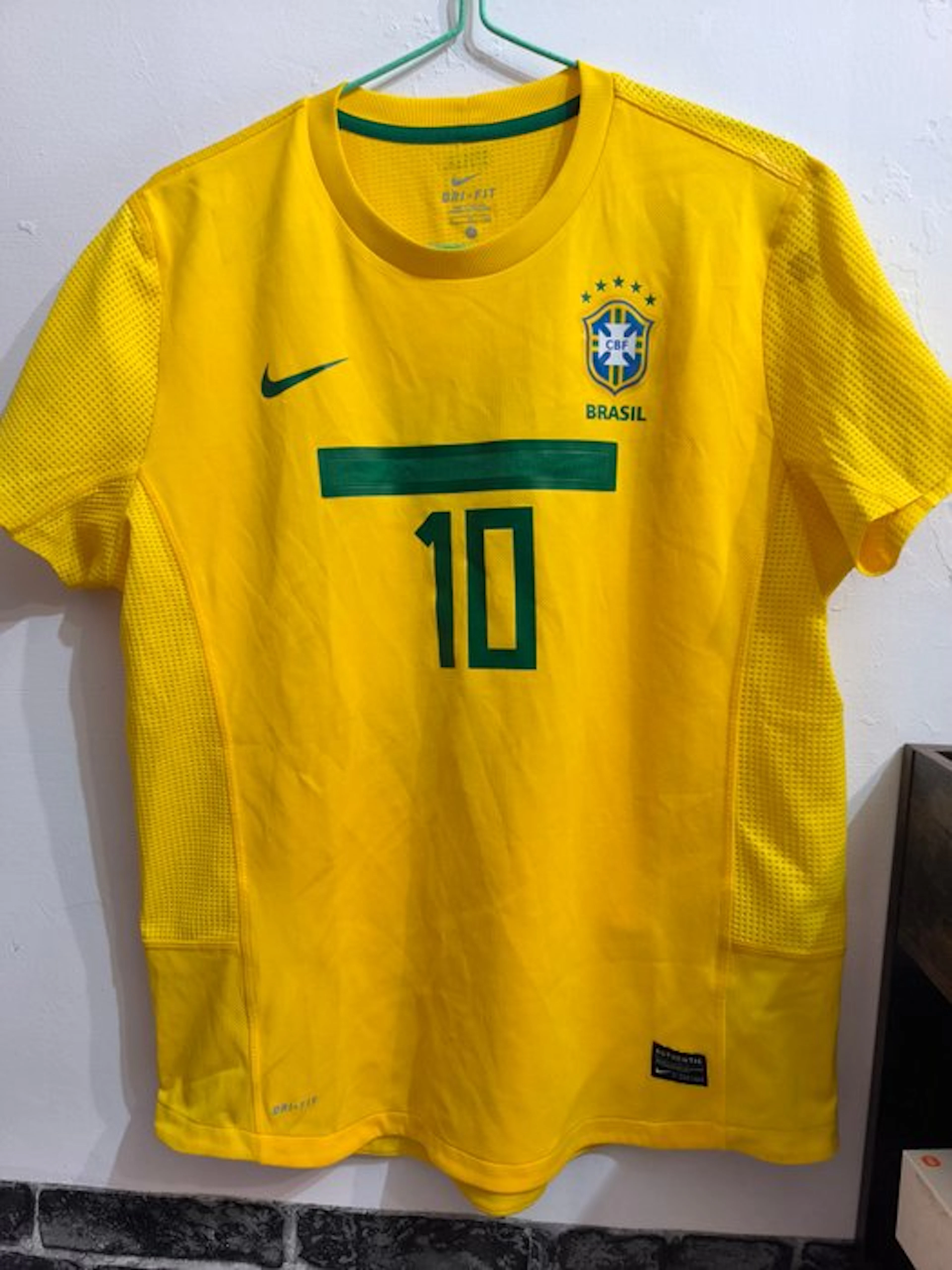 Brazil - football - Marta Vieira da Silva - 2011 - Football jersey