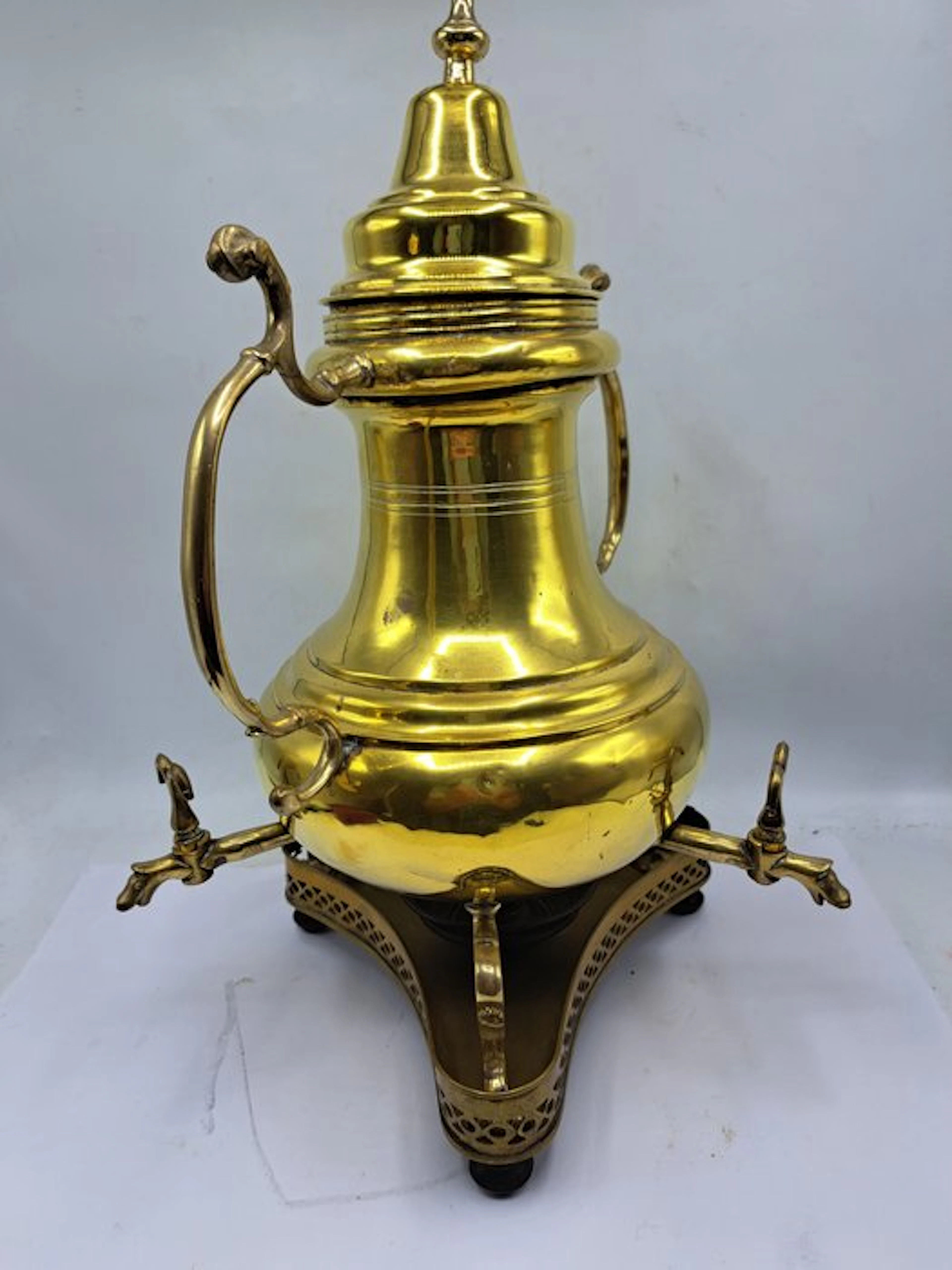 Samovar - Kraantjeskan/Coffee Pot - Brass - Droppelmina