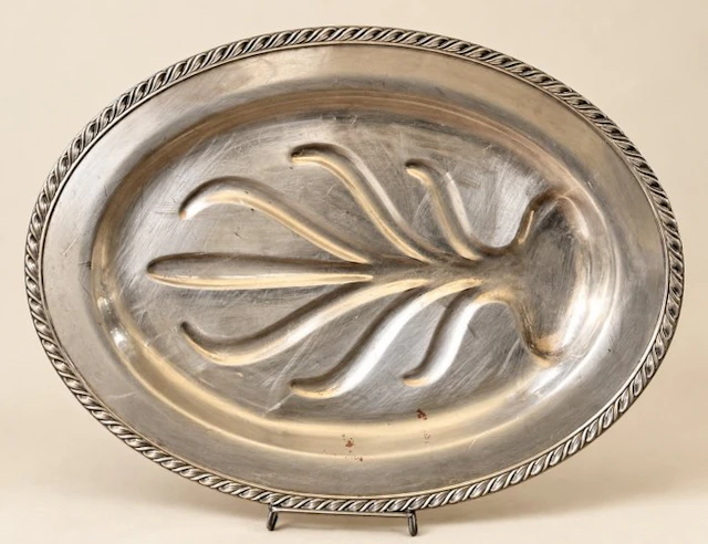 Tray - Silverplated - Vintage ornate rectangula